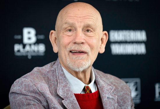 John Malkovich konačno progovorio o burnoj aferi s Michelle Pfeiffer “Izgubio sam iznimnog kolegu”