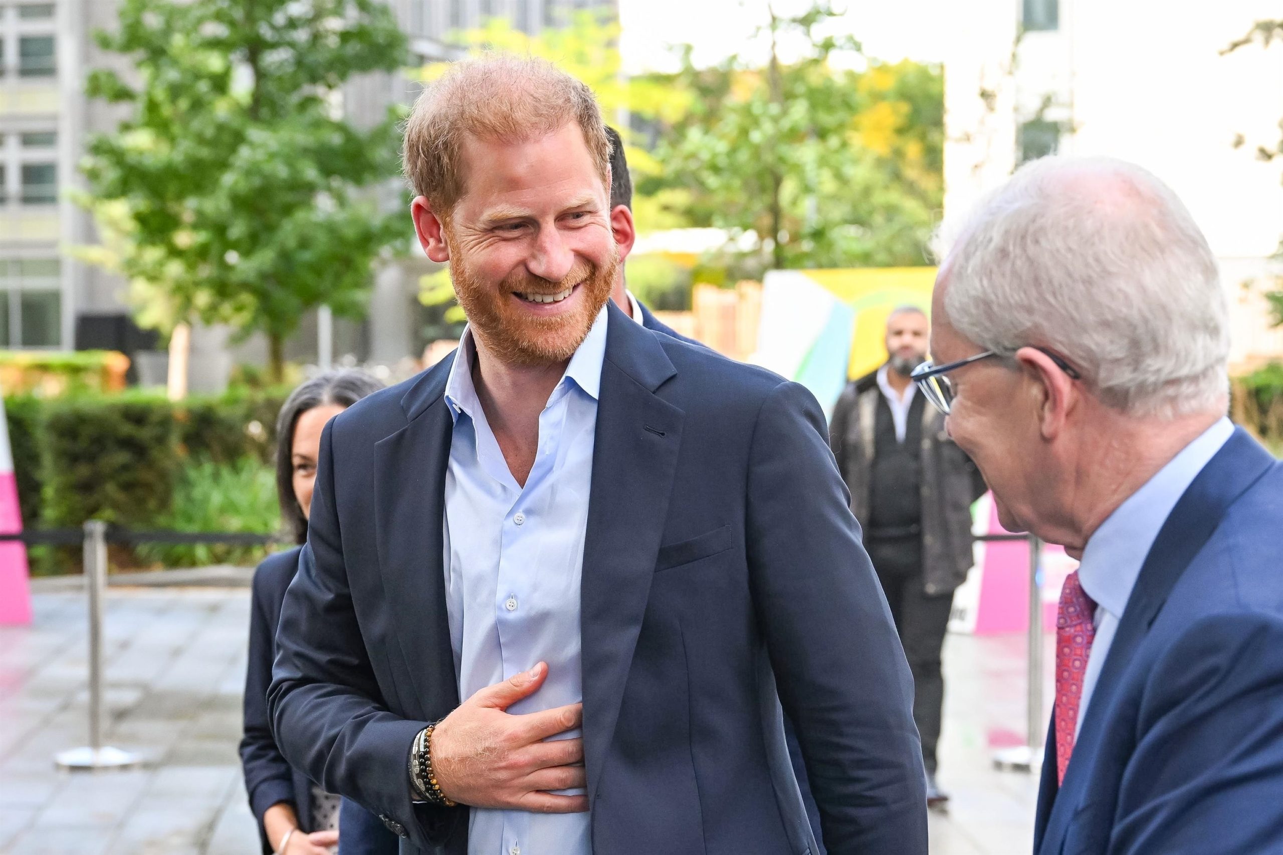 Kralj Charles i princ Harry Hello Magazin Croatia Hrvatska