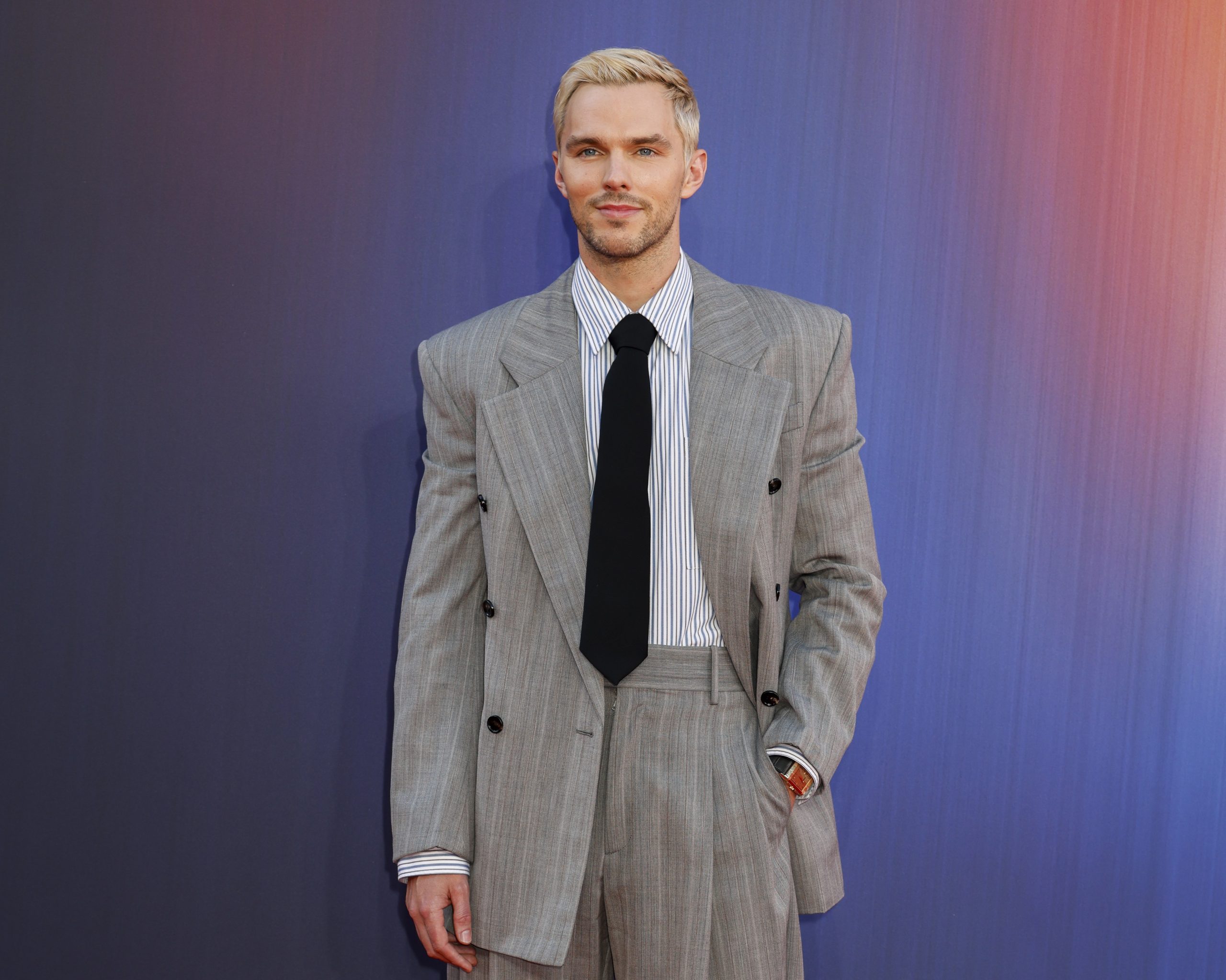 Nicholas Hoult pokazao drastičnu transformaciju Hello Magazin Croatia Hrvatska