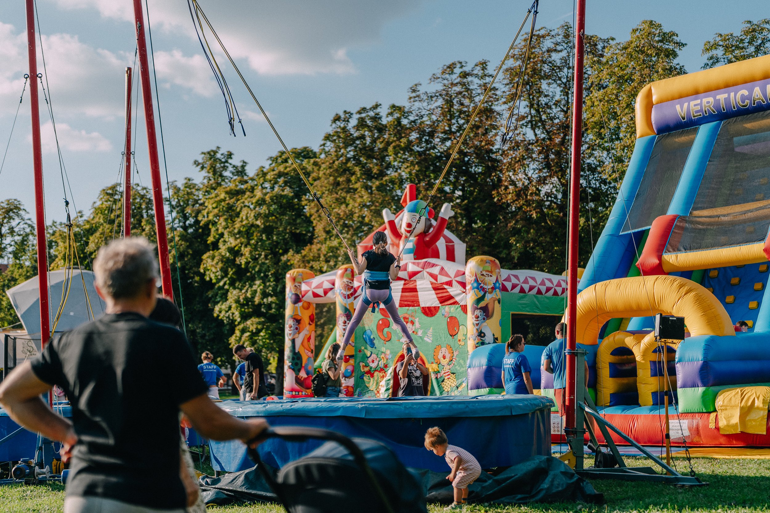 OTVOREN JE 10. BURGER FESTIVAL ZAGREB Slavljenički okusi, vrhunska atmosfera i doživljaj za pamćenje