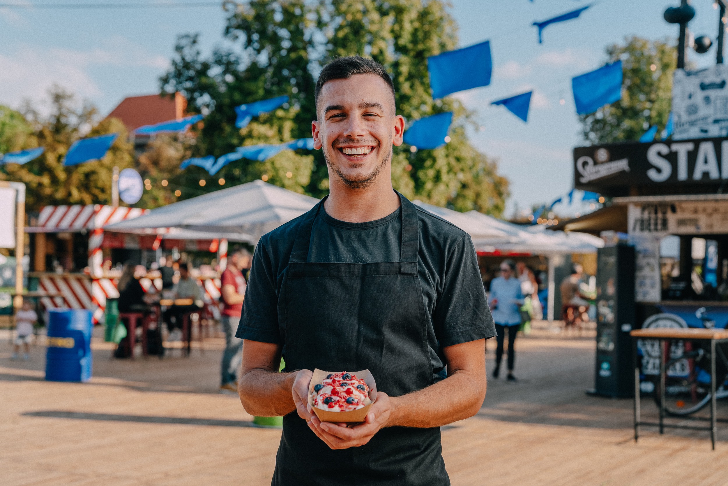 OTVOREN JE 10. BURGER FESTIVAL ZAGREB Slavljenički okusi, vrhunska atmosfera i doživljaj za pamćenje