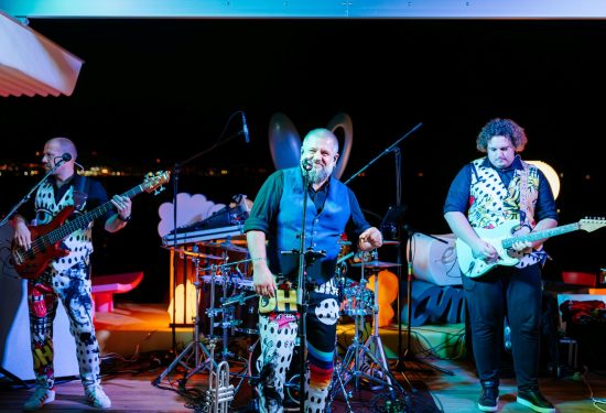 Amore Sea Club, Opatija klubovi, noćni život Opatija, yachting Opatija, luksuzni klub Opatija, party uz more, Opatija lifestyle, otvaranje kluba Opatija, SuperCover band, Bevanda restoran, Opatija it-mjesto, hrvatski klubovi, klub uz rivu, Opatija zabava, moderna riva Opatija, jahte Opatija, luksuzni yachting, dizajn interijera, Babaloo Design, Slide namještaj, hrvatski lifestyle, klubovi na Jadranu, Opatija eventi, noćna scena Opatija, glazbeni event Opatija, gastronomija Opatija, vrhunska vina Opatija, Wine&Co, vinska karta, hrvatski vinoteka, Opatija gastro scena, Mediteranski lifestyle, Opatija party, energična atmosfera, luksuz uz more, hrvatski party, it-mjesto Kvarner, Kvarner lifestyle, luksuzni event, Opatija event, Opatija otvaranje, VIP event Opatija, Opatija nautička scena, Opatija rivijera, hrvatski klubovi uz more, hrvatski yachting, gourmet Opatija, moderno okupljalište, noćna zabava, glazba uživo, plesni ritam, vrhunski DJ, hrvatski DJ, luksuzni doživljaj, događaji uz more, Kvarner event, Opatija destinacija, luksuzni Opatija, Opatija hotspot, jadranska rivijera, turistički hotspot Opatija, hrvatski lifestyle event, jadranski klubovi, premium party, Opatija glazba, hrvatski koncerti, elitni klubovi, klub uz plažu, Opatija hedonizam, Opatija turizam, nautički lifestyle, klub uz jahte, hrvatski luksuzni event, Opatija scena, event uz more, mediteranska zabava, hrvatska gastronomija, premium gastronomija, luksuzna vina, vinska selekcija, it-event Kvarner, Opatija nova scena, hrvatska scena zabave, luksuzna destinacija, mediteranski klub, elite lifestyle Opatija, party Kvarner, yacht party Opatija, VIP zabava, hrvatski lifestyle klub, energija Opatija, nova destinacija Kvarner, hrvatski it-club, Opatija otvorenje, rivijera party, hrvatski luksuz, glazba i gastronomija, ekskluzivni klub Opatija, luksuzni lounge, moderno društveno mjesto, premium glazba, noćni događaj Opatija, it-mjesto Jadran, Opatija it-party, elite club Opatija, luksuzni yachting event, Amore Sea Club otvorenje.