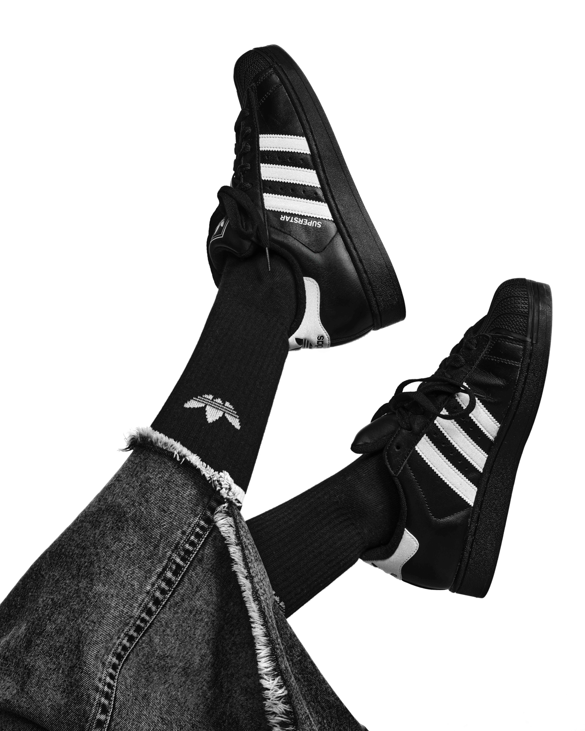 POVRATAK IKONE
Ivica Zubac, Hiljson Mandela, Miach i Nika Turković u kampanji za kultni adidas Superstar