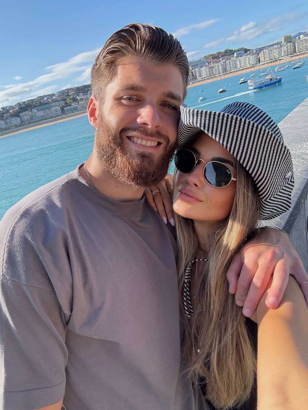 Prva jesen u Španjolskoj donijela je Adriani Ćaleta-Car savršeno modno izdanje Hello Magazin Croatia Hrvatska