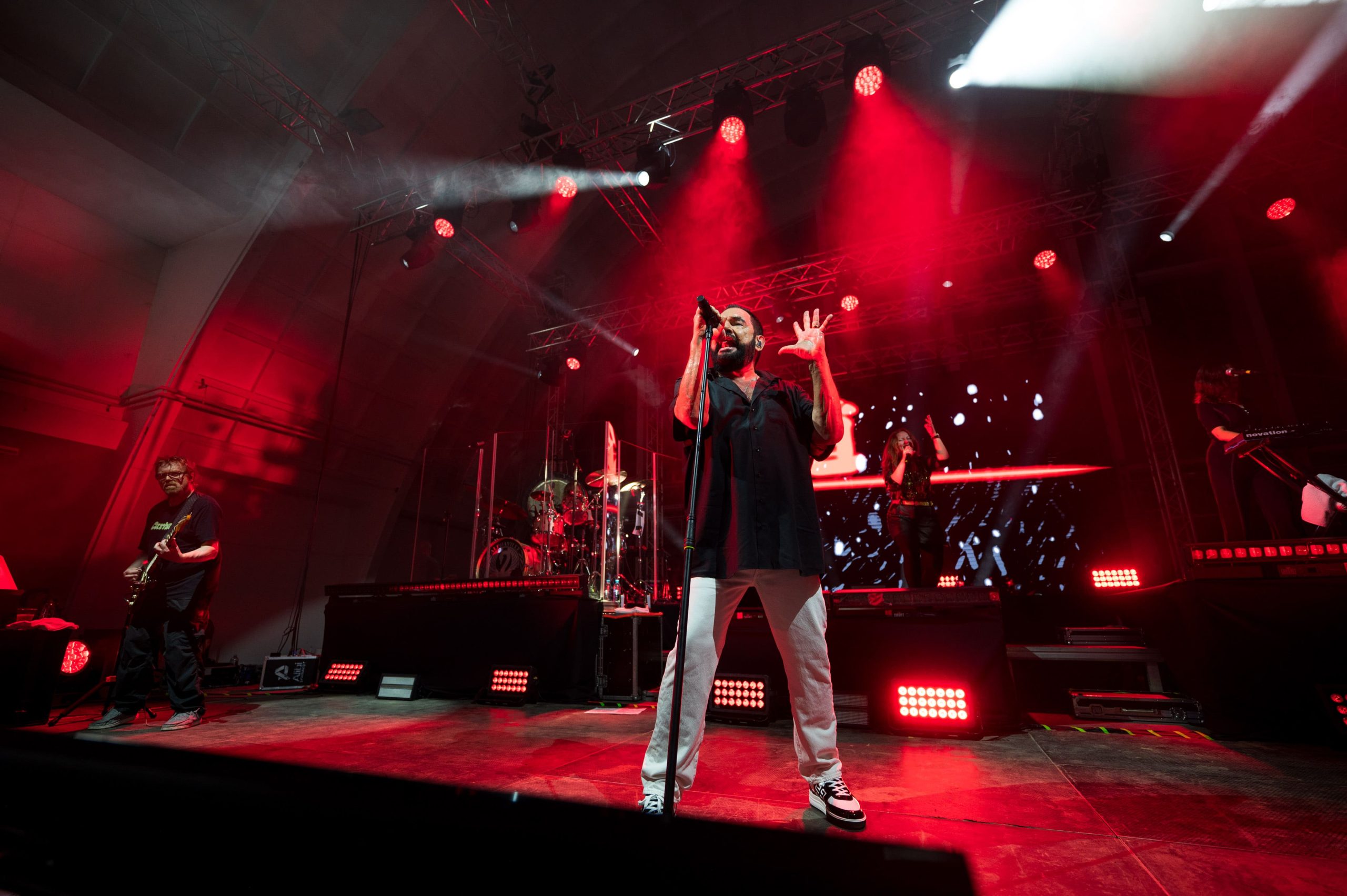 Prvi nastup Alphavillea u Hrvatskoj: Publika svih generacija uživala uz bezvremenske hitove „Forever Young“ i „Big in Japan“ 