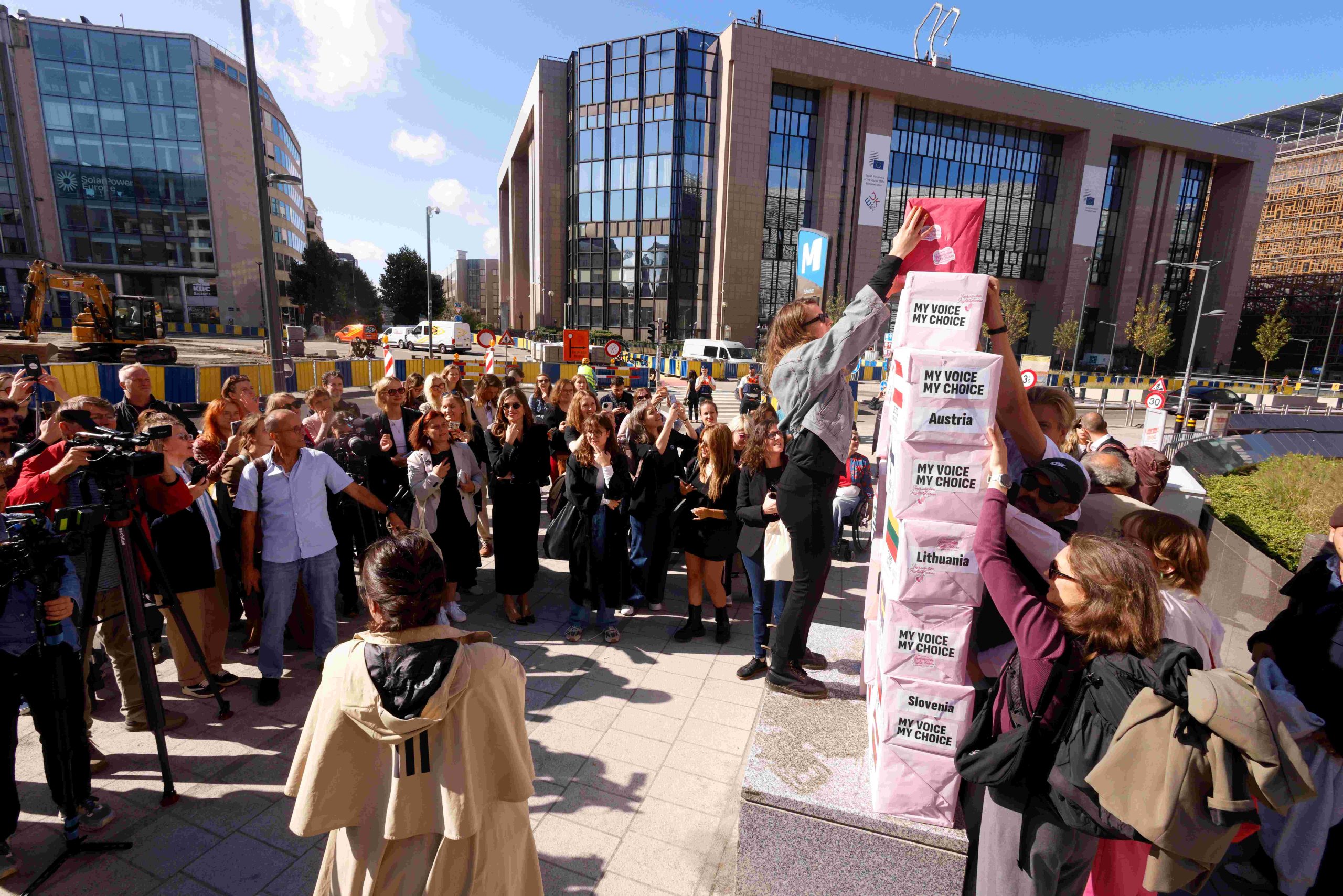 SEVERINA U BRUXELLESU SVOJIM GOVOROM SUDJELOVALA U POVIJESNOM DANU ZA PRAVA ŽENA