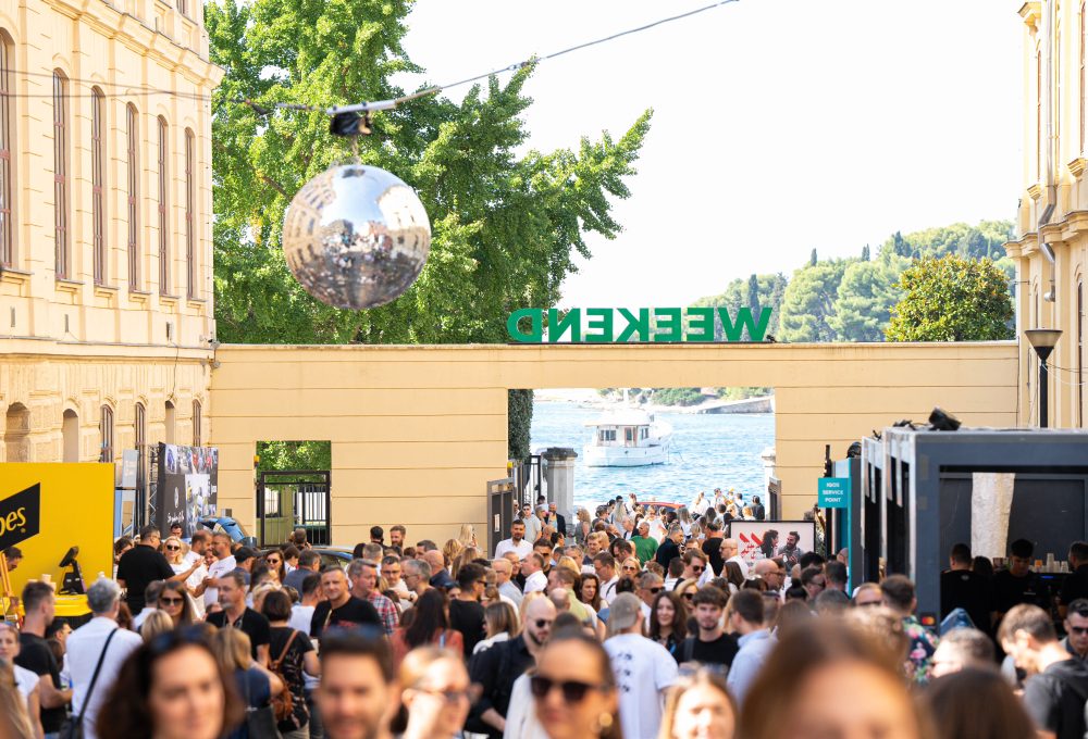 elemach X Weekend.18 Hello Magazin Hrvatska Croatia