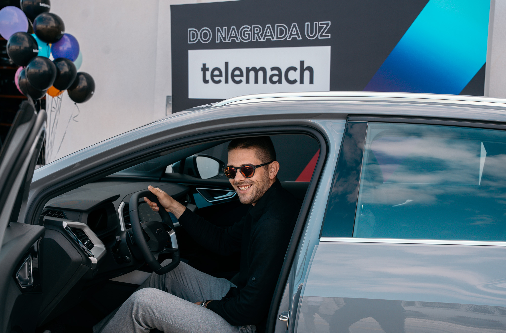 Telemach, Telemach Hrvatska, mobilna mreža, mobilna pretplata, Telemach nagradna igra, Audi Q4, Audi Q4 e-tron, električni automobil, luksuzni automobil, Filip Barać, Trogir, iPhone 16, Xiaomi romobil, nagradna igra Hrvatska, električni Audi, e-tron, nova vozila, premium automobili, luksuz, lifestyle, nagrade, dobitnici nagrada, 5G internet, super brzi internet, bazne stanice, mobilni operater, Telemach paketi, Start paket, Top paket, Unlimited paket, mobilna tehnologija, mobilne usluge, kvaliteta mreže, korisničko iskustvo, inovacije, održivost, električni automobili Hrvatska, nagradne igre, vožnja snova, novi automobil, vozačko iskustvo, luksuzna vožnja, Telemach korisnici, hrvatski mobilni operator, premium iskustvo, tehnološki napredak, digitalna infrastruktura, najbolja mreža, hrvatski dobitnici, nagrada električni automobil, lifestyle nagrada, automobil 2025, Telemach ponuda, mobilni paket, pretplata, digitalna povezanost, najbolji mobilni operator, super brza mreža, luksuzni lifestyle, hrvatski lifestyle, Telemach iskustvo, vožnja u luksuzu, automobilni trendovi, električni transport, pametni telefoni, mobilna tehnologija 2025, promocije i nagrade, Telemach promocija, luksuzne nagrade, premium pokloni, električni romobil, pametni uređaji, najnoviji iPhone, Telemach dobitnik, hrvatski dobitnici nagrada, premium lifestyle nagrade, novi vlasnik automobila, nagradna igra Audija, Telemach 5G, mobilna industrija Hrvatska, Telemach vijesti, digitalna revolucija, tehnologija i inovacije, automobilske nagrade, luksuzni električni automobili, premium tehnologija, električni Audi Q4 Hrvatska, lifestyle događaji, nagradna igra električni automobil, lifestyle trendovi, mobilna iskustva, Telemach klijenti, tehnologija i lifestyle, vozačko iskustvo luksuz, hrvatska nagradna igra, inovativni automobili, Telemach investicije, digitalna mreža, novi luksuzni automobil