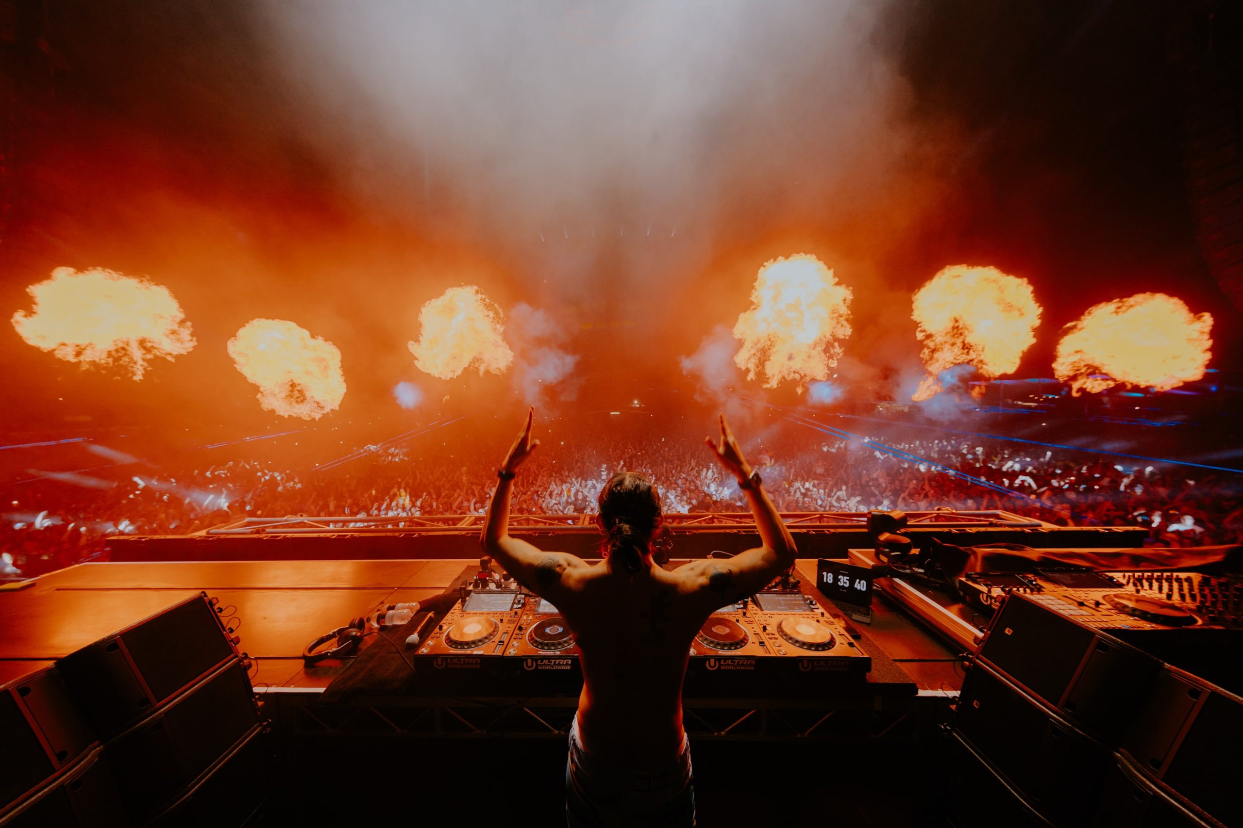 Zagreb će konačno doživjeti Aokijevu tortu u lice Svjetska DJ ikona 12. rujna na Velesajmu