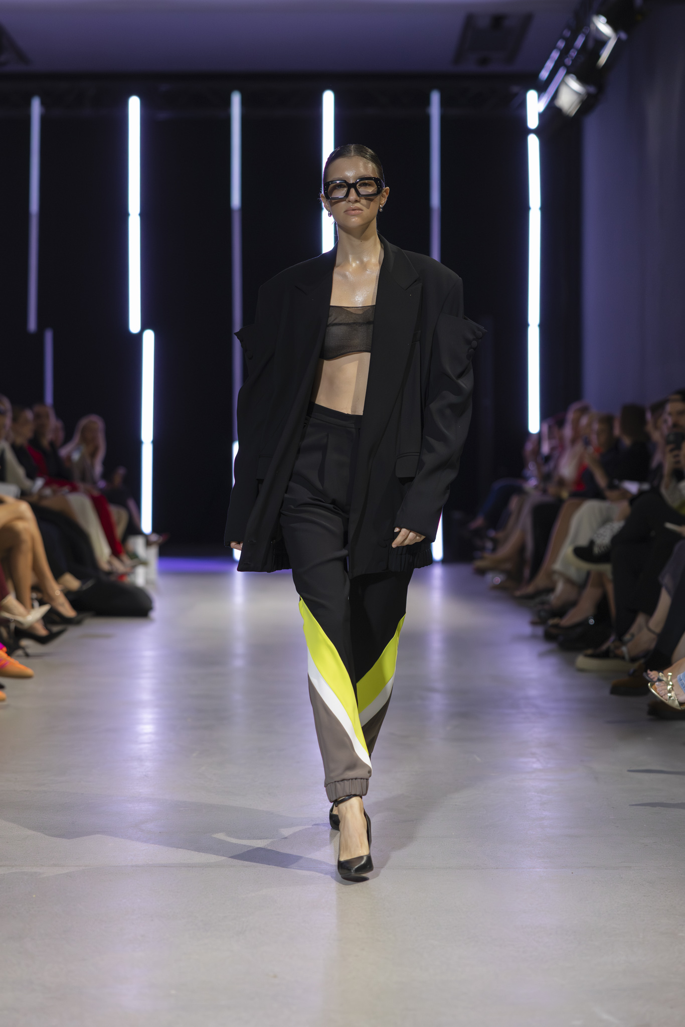 eNVy room priredio modni spektakl u MSU-u Večer koja je redefinirala doživljaj mode