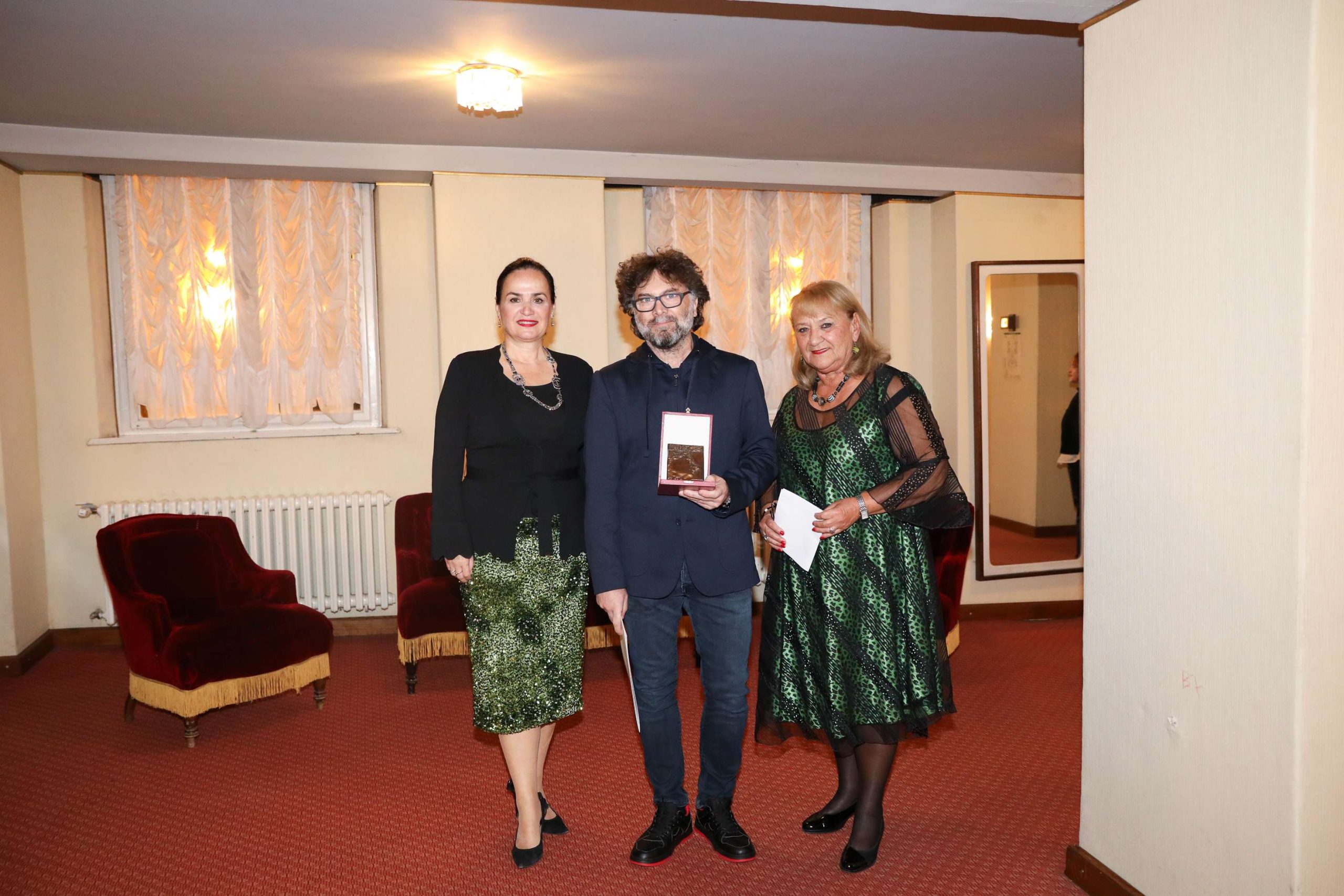 2025. dodijeljena je baletnoj predstavi Žar pticaPetruška