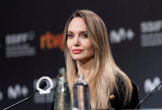 Angelina Jolie o razvodu i posudbi novca od Brada Hello Magazin Croatia Hrvatska