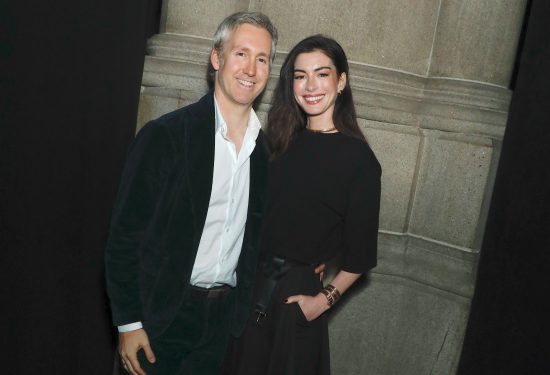 Anne Hathaway i Adam Shulman Hello magazin Croatia Hrvatska