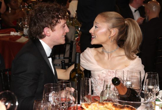 Ariana Grande i Ethan Slater Hello Magazin Croatia Hrvatska