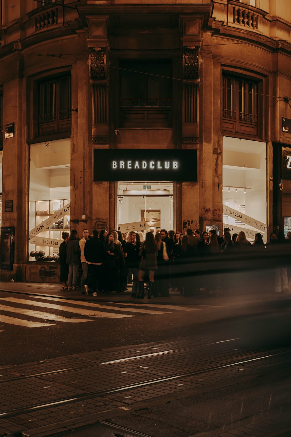 Bread Club × Hot Habitat: HOT CLUB after work — gradski mini reset u Frankopanskoj