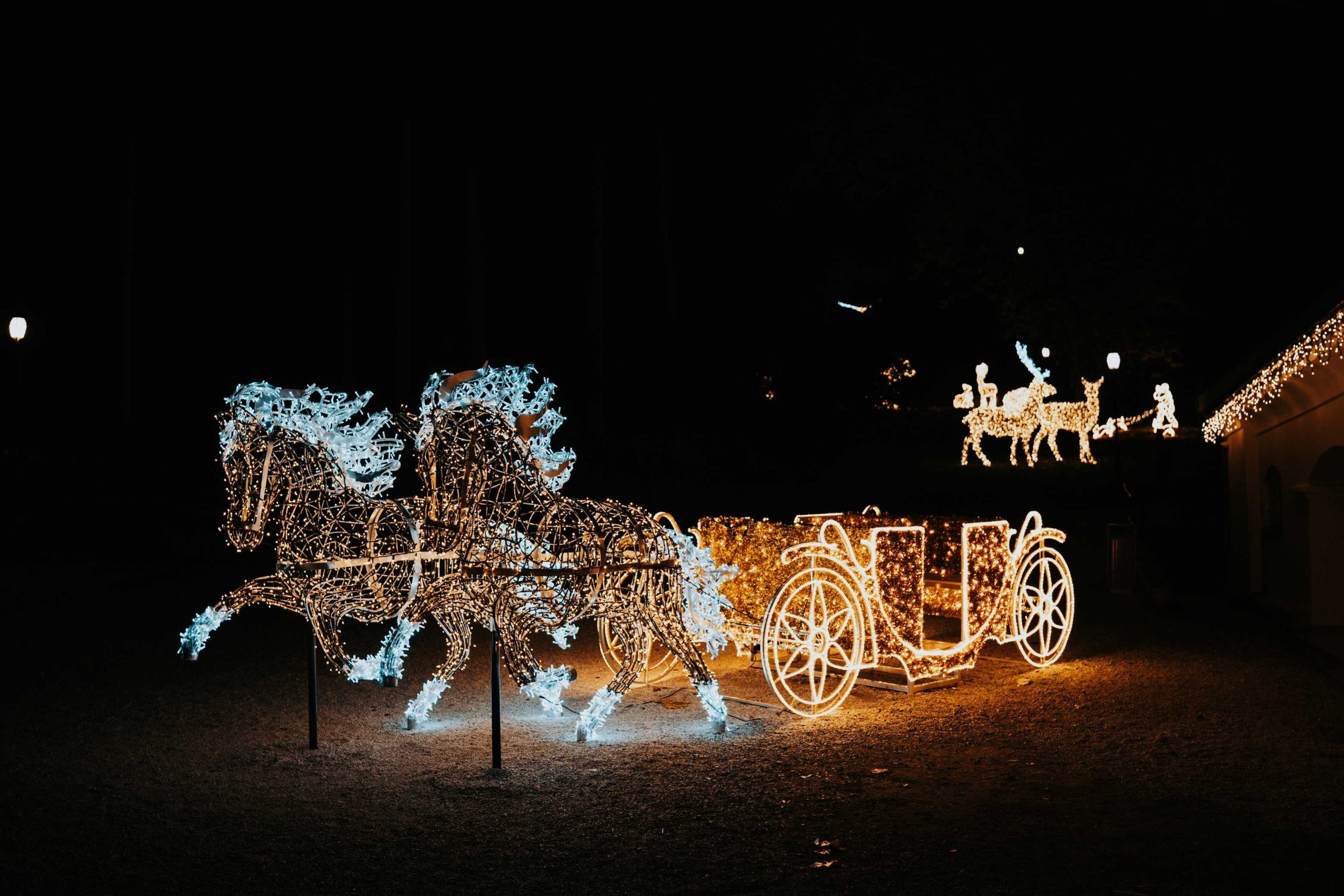 DVORAC SVJETLA: TRAKOŠĆAN OVE ZIME POSTAJE MJESTO GDJE SVJETLO PRIČA PRIČE 