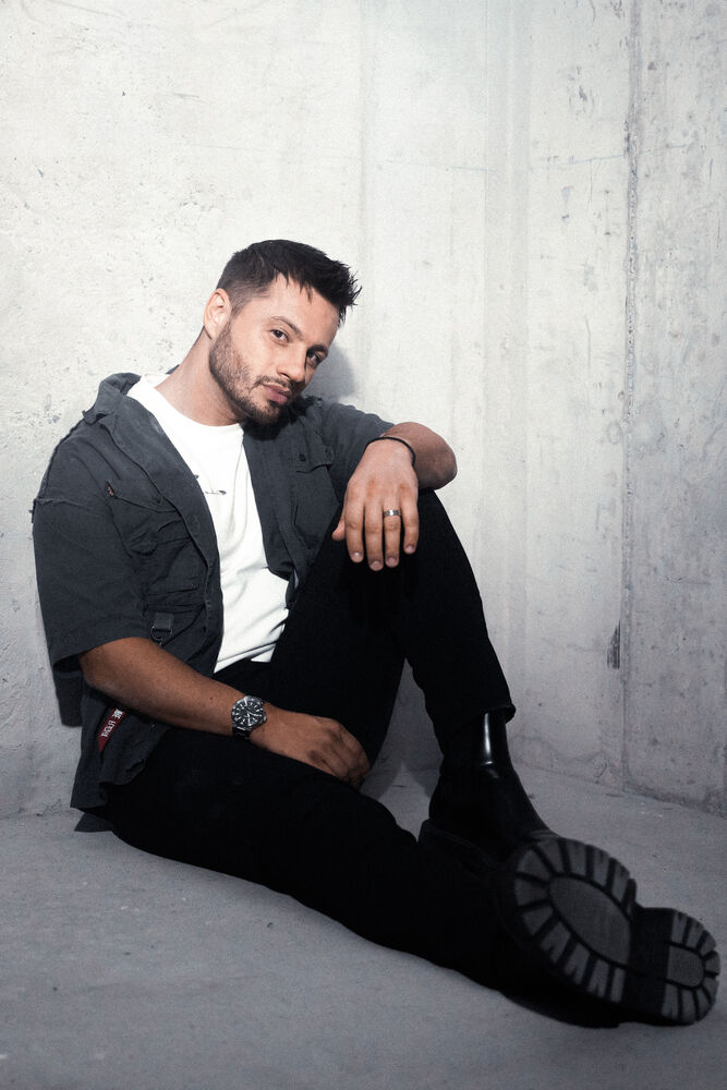 David Temelkov Slušaj kada život diktira - nova pjesma kao snažna životna poruka i uvod u kantautorski album
