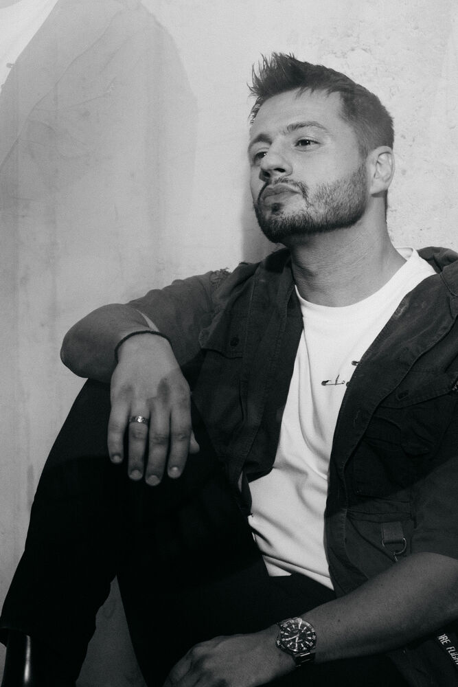 David Temelkov Slušaj kada život diktira - nova pjesma kao snažna životna poruka i uvod u kantautorski album
