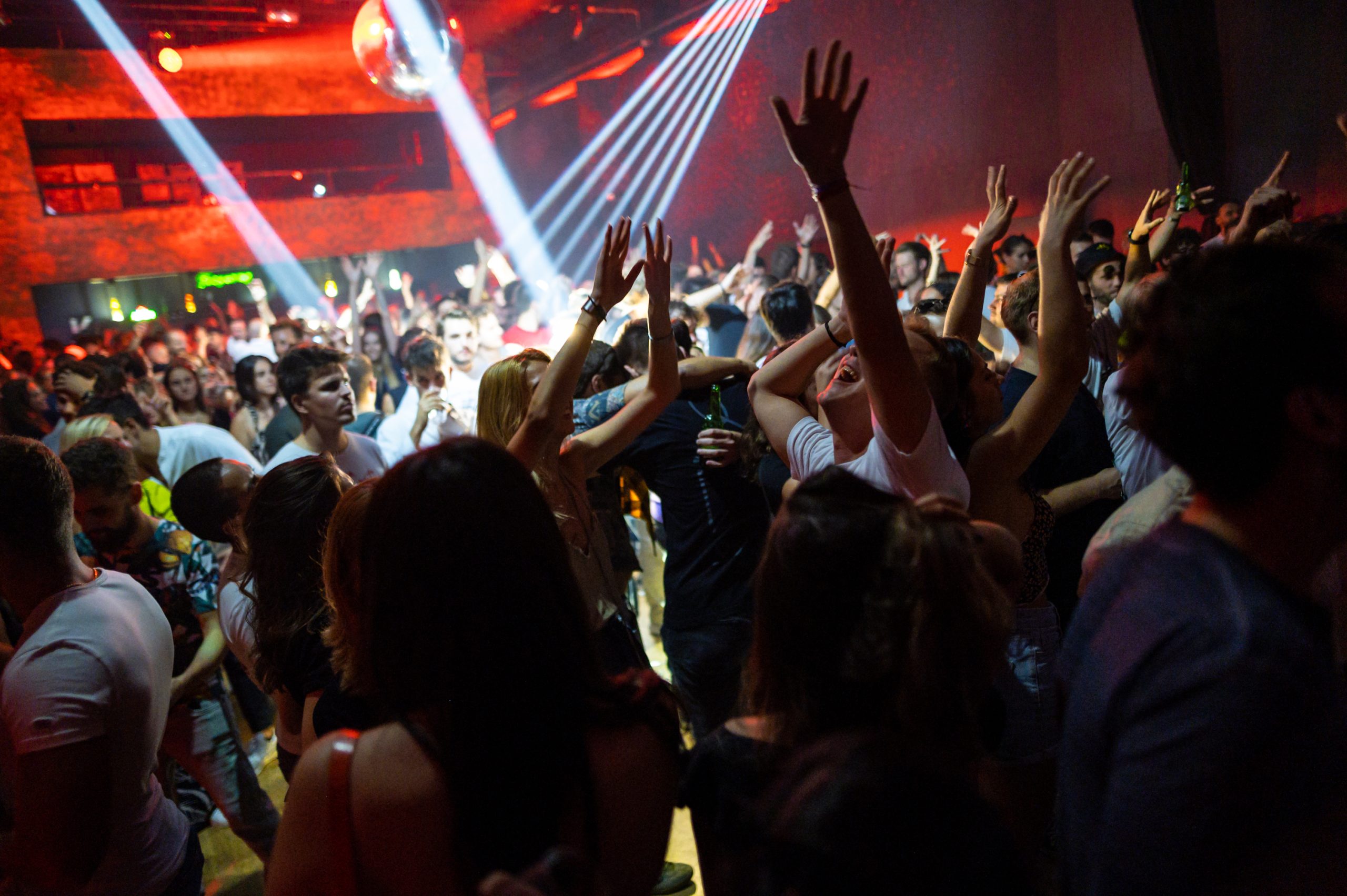 Mousse T., Mousse T Zagreb, Mousse T party, Mousse T Peti Kupe, disco Zagreb, house Zagreb, Discoton, Dobar Disco, Peti Kupe Zagreb, klupska scena Zagreb, najbolji party Zagreb, disko događaji Zagreb, elektronička glazba Zagreb, DJ Mousse T, Subota Zagreb party, zagrebački klubovi, hitmejker Mousse T, disco spektakl Zagreb, night out Zagreb, Berlin DJ Zagreb, Delfonic Zagreb, Tom Bug Zagreb, Dobar House, Peppermint Jam Records, Defected Records glazba, Glitterbox party, Sex Bomb Mousse T, Horny Mousse T, house classici, underground house party, disco legenda, Zagreb nightlife, plesni podij Zagreb, najbolji DJ party, Zagreb koncerti, Zagreb događaji studeni, party studeni Zagreb, clubbing Zagreb, elektro glazba Hrvatska, zagrebačka zabava, booking Zagreb, plesna kultura, DJ scena Hrvatska, hitovi za ples, disco house, soulful house Zagreb, eklektična glazba, Berlin scena u Zagrebu, klupska glazba, funky ritmovi Zagreb, house večeri Zagreb, dance party Zagreb, Zagreb što raditi, večernji izlazak Zagreb, najbolji klubovi u Hrvatskoj, Zagreb event guide, entrio ulaznice, glazbena događanja Zagreb, live DJ performans, poznati DJ Zagreb, party publika Zagreb, globalni DJ Zagreb, Zagreb lifestyle, Zagreb kultura noći, Peti Kupe event, urbani party Zagreb, Zagreb izlazak preporuka, Croatia nightlife, hrvatska elektronička scena, DJ booking Hrvatska, Zagreb glazbeni event, disco klasici, legendary DJ, Zagreb weekend party, night life Croatia, clubbing kultura, regionalna glazbena scena, Zagreb dance scena, studeni party, Zagreb večer za pamćenje, clubbing preporuke, Zagreb studentski izlazak, veliki party Zagreb, hrvatski klubovi, house DJ Hrvatska, disco DJ Hrvatska, party scene Hrvatska, festival atmosphere Zagreb, groove night Zagreb, vibe Zagreb party, Zagreb must go event, weekend guide Zagreb, kultni party Zagreb, specijalni event Zagreb, glazbeni spektakl Zagreb, dance hitovi party, Zagreb electro event, Zagreb disco fever, Peti Kupe disco, Zagreb večer diska