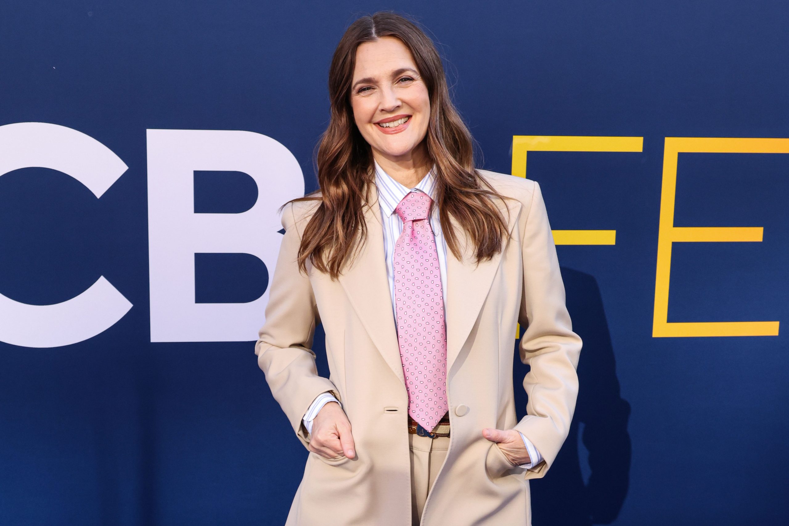 Drew Barrymore prisjetila se vremena kada je s 14 godina završila u rehabilitaciji. Hello Magazin Croatia Hrvatska