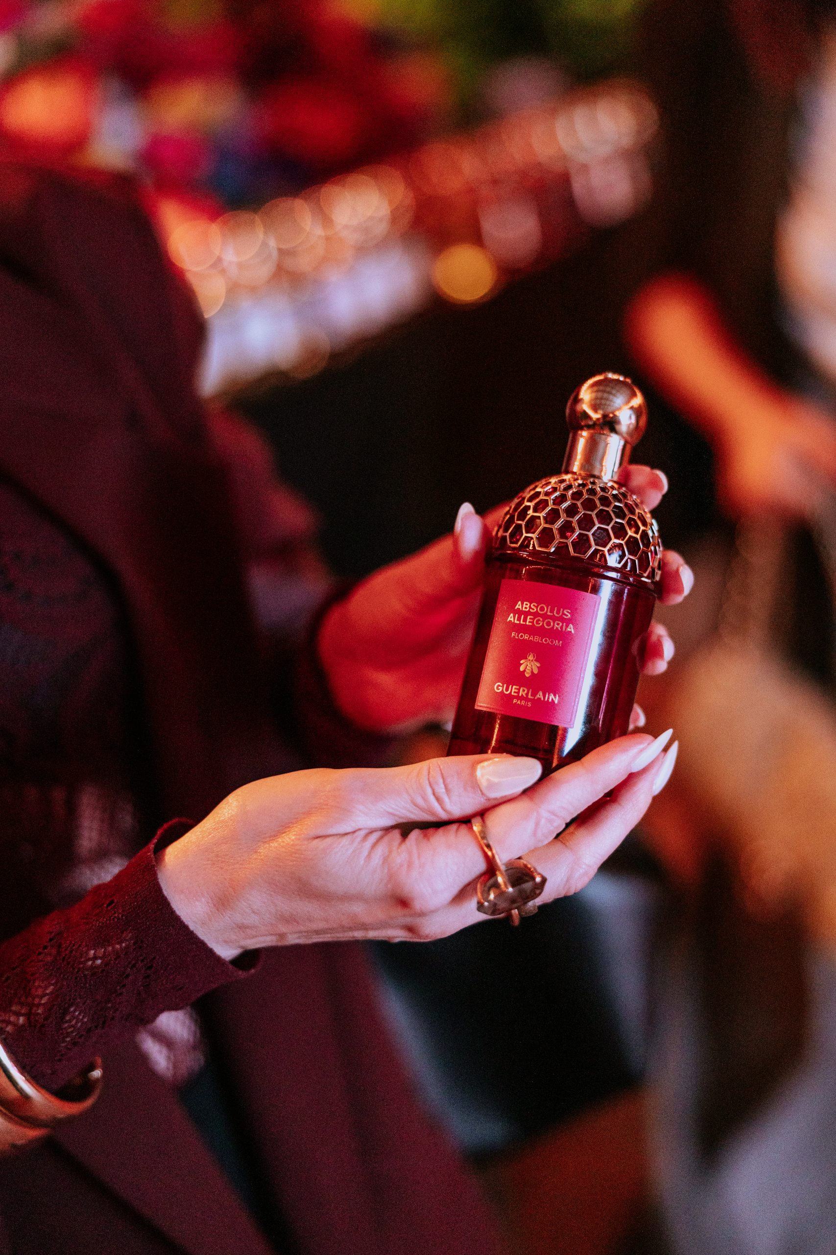 GUERLAIN PREDSTAVLJA NOVI MIRIS ABSOLUS ALLEGORIA FLORABLOOM