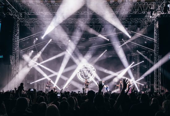 Jubilarnih 50 godina aktivnosti Parni Valjak rasprodao Arenu Zagreb