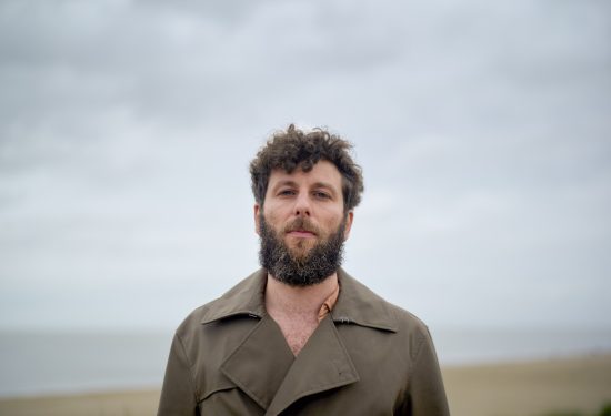 Kako pustiti bradu, a da ne izgledaš kao da si odustao od života Potpuni vodič za njegovanu mušku bradu