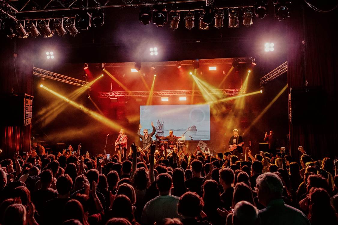 Koncertna poslastica za sam kraj godine- Daleka obala Jakše i Hrepe 26,12.2025 u klubu Boogaloo!! 