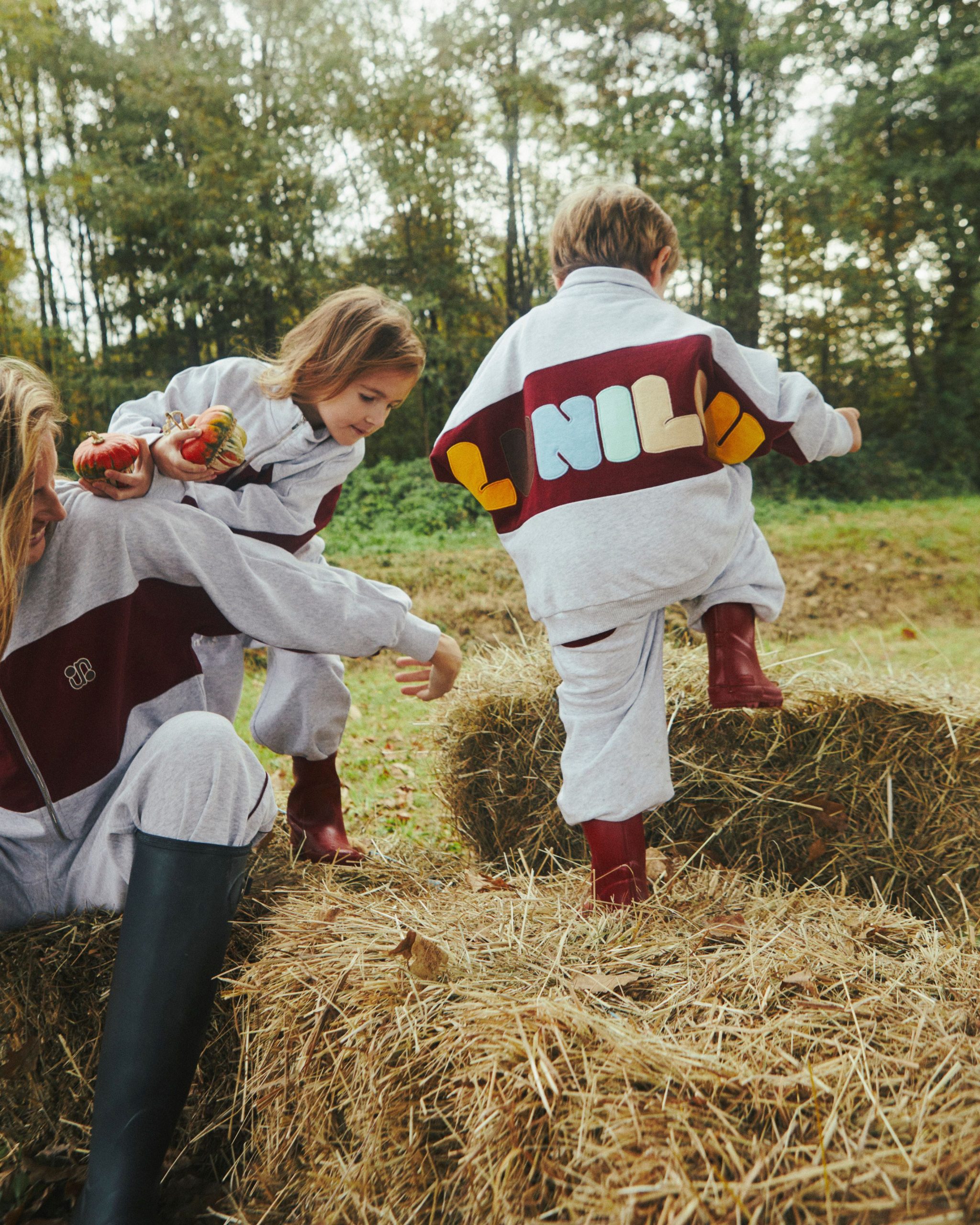 LUNILOU „GOOD CITIZENS“ — trenirke koje nose priču brenda od prvog šava 
