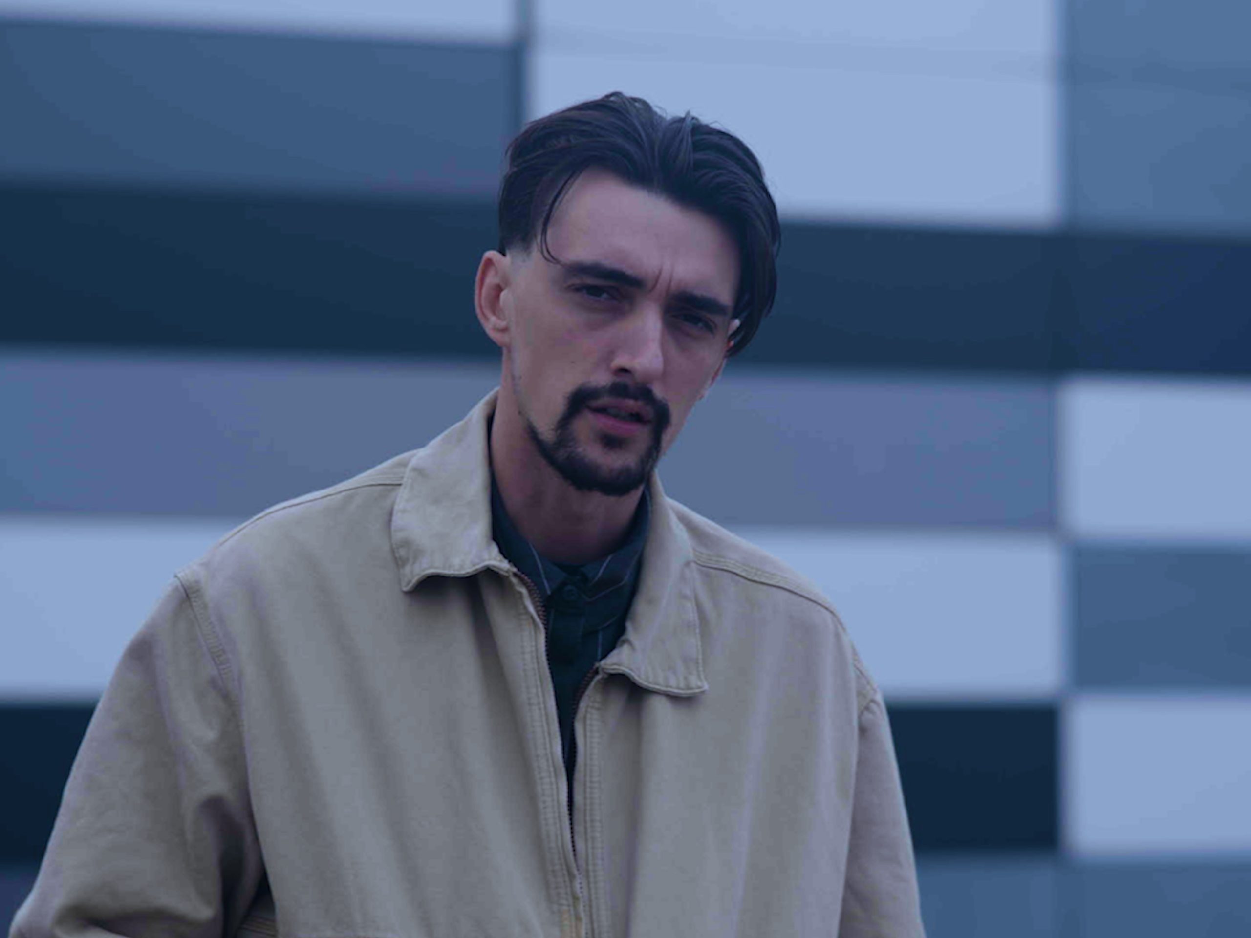 Luka Novokmet traži istinu u tišini “Reci Kako To”