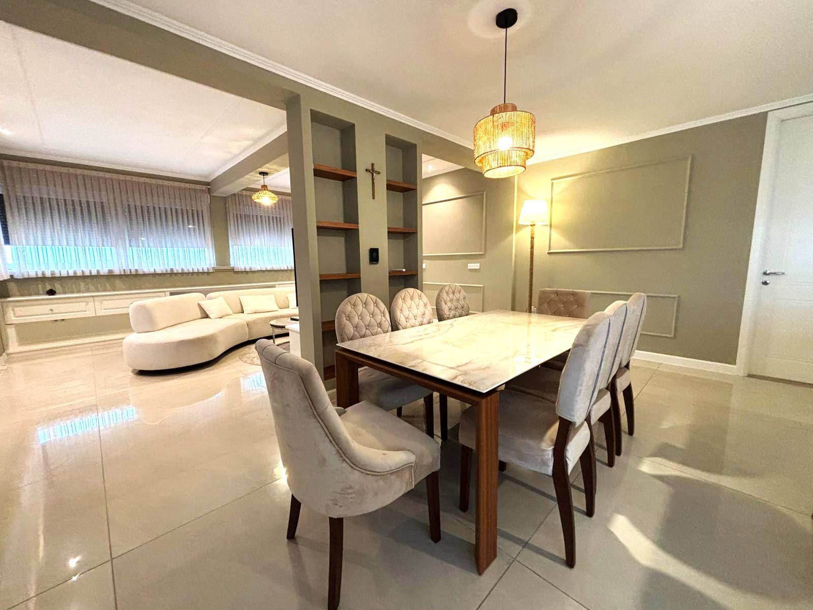 Luksuzan penthouse u srcu Velike Gorice – RE/MAX Centar nekretnina predstavlja stan koji mijenja percepciju tržišta