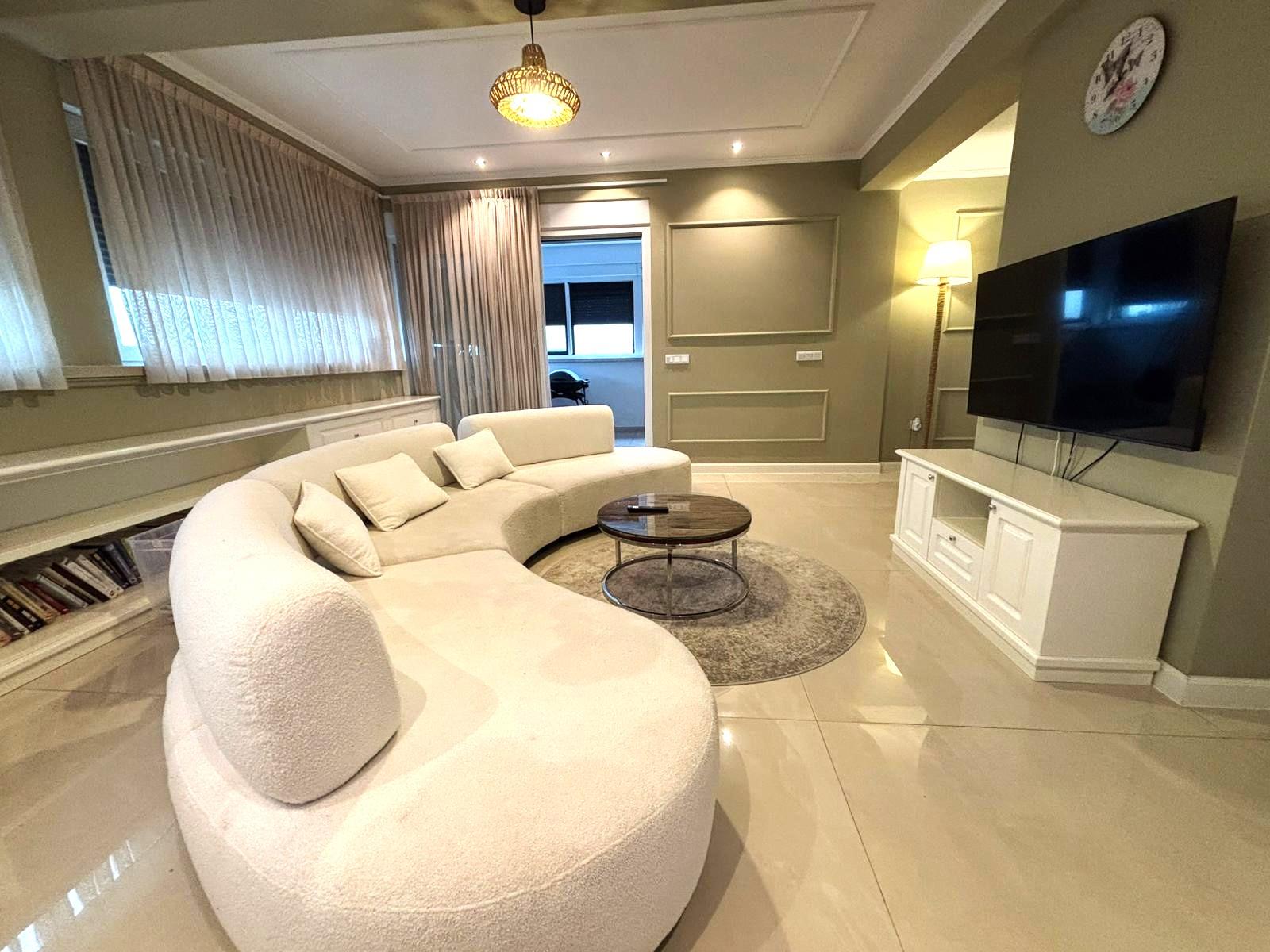 Luksuzan penthouse u srcu Velike Gorice – RE/MAX Centar nekretnina predstavlja stan koji mijenja percepciju tržišta