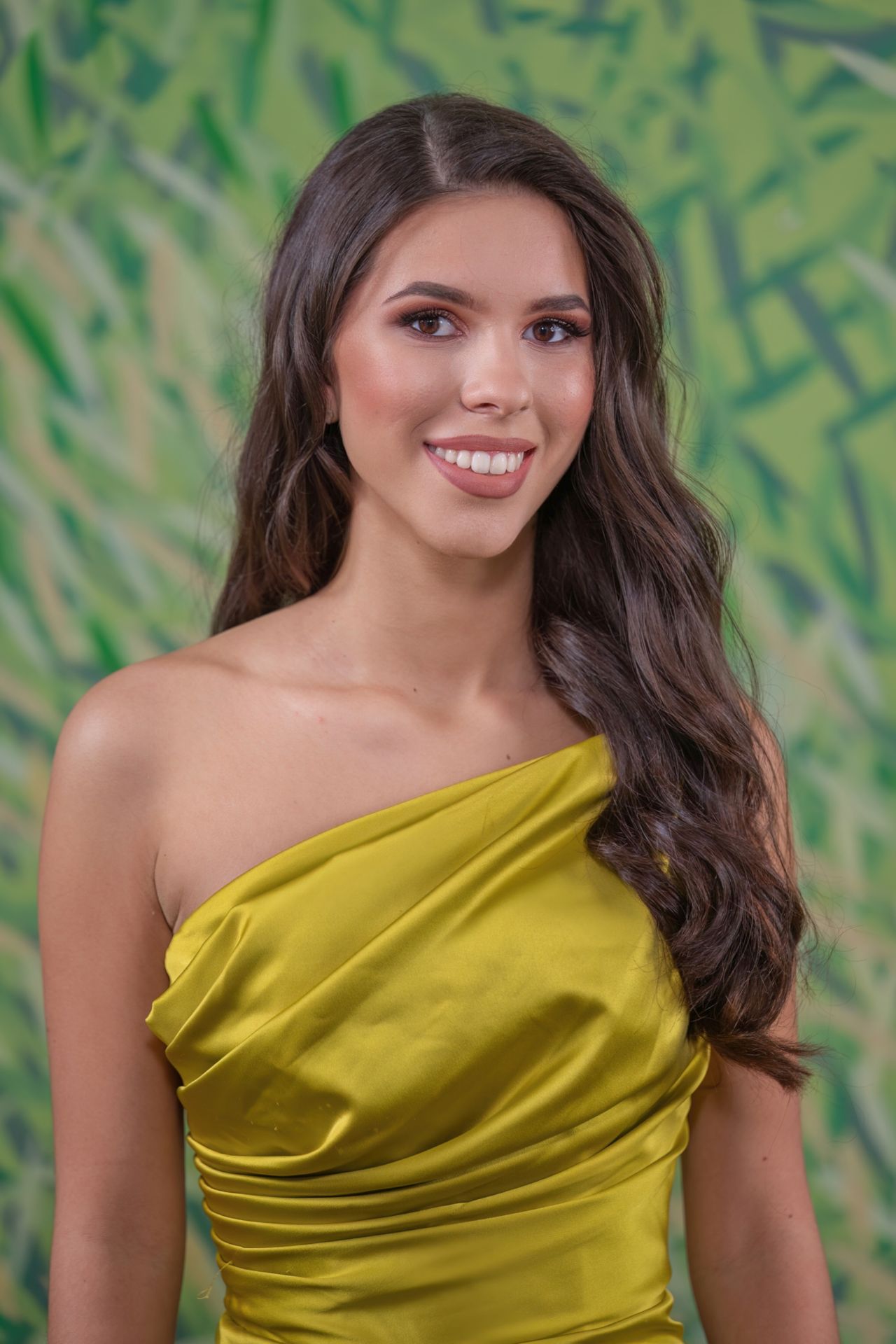 Tko će ući u TOP 8? Hoće li nova Miss Hrvatske biti doktorica, znanstvenica ili odvjetnica? Procijenite sami prema službenim slikama i biografijama 