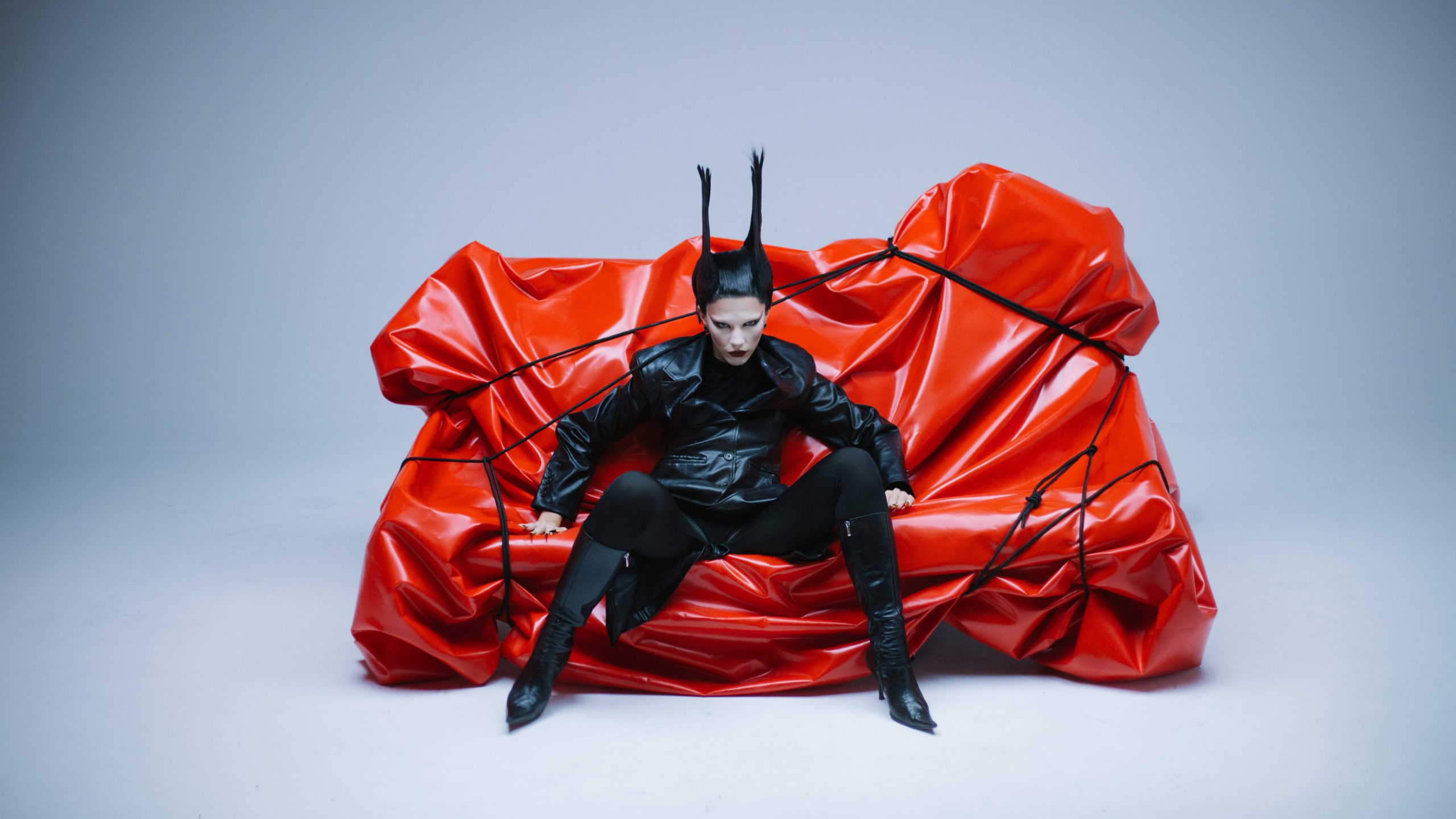 Macha Ravel iznenadila fanove za Halloween Nakon viralne “Lutkice” stiže misteriozna “Pasegoni”