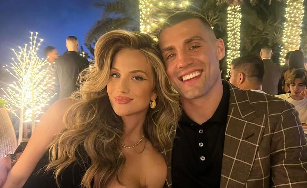 Mateo Kovačić objavio dirljive obiteljske fotografije Hello Magazin Croatia Hrvatska