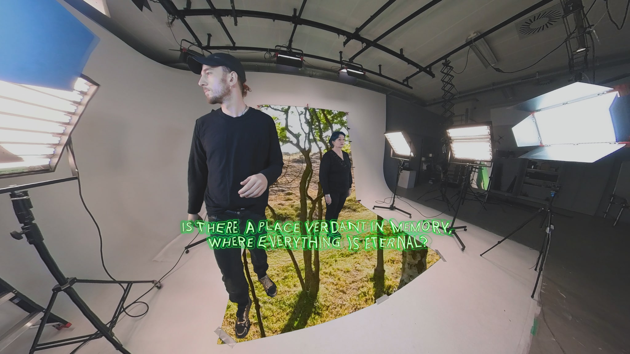 Međunarodna izložba Na izmaku svitanja u Etnografskom muzeju o identitetu, kolonijalnom naslijeđu i novim oblicima solidarnosti