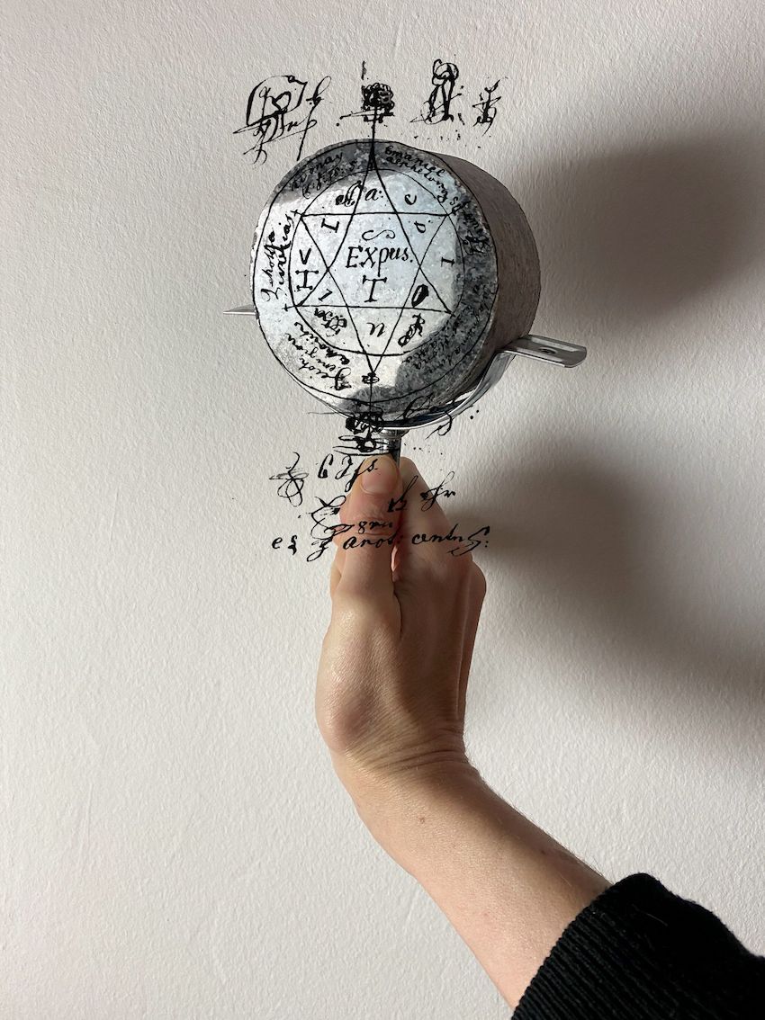 Međunarodna izložba Na izmaku svitanja u Etnografskom muzeju o identitetu, kolonijalnom naslijeđu i novim oblicima solidarnosti