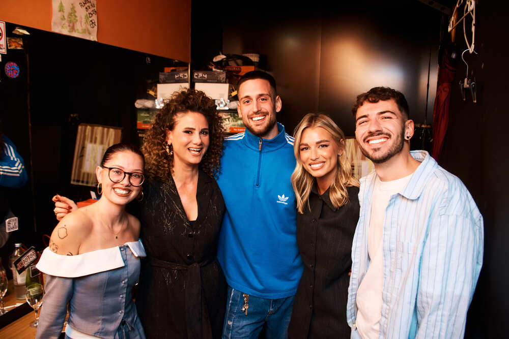 MLADI, ISKRENI I SVOJI - GENERACIJA KOJA RAZMIŠLJA SRCEM, A NE ALGORITMOM