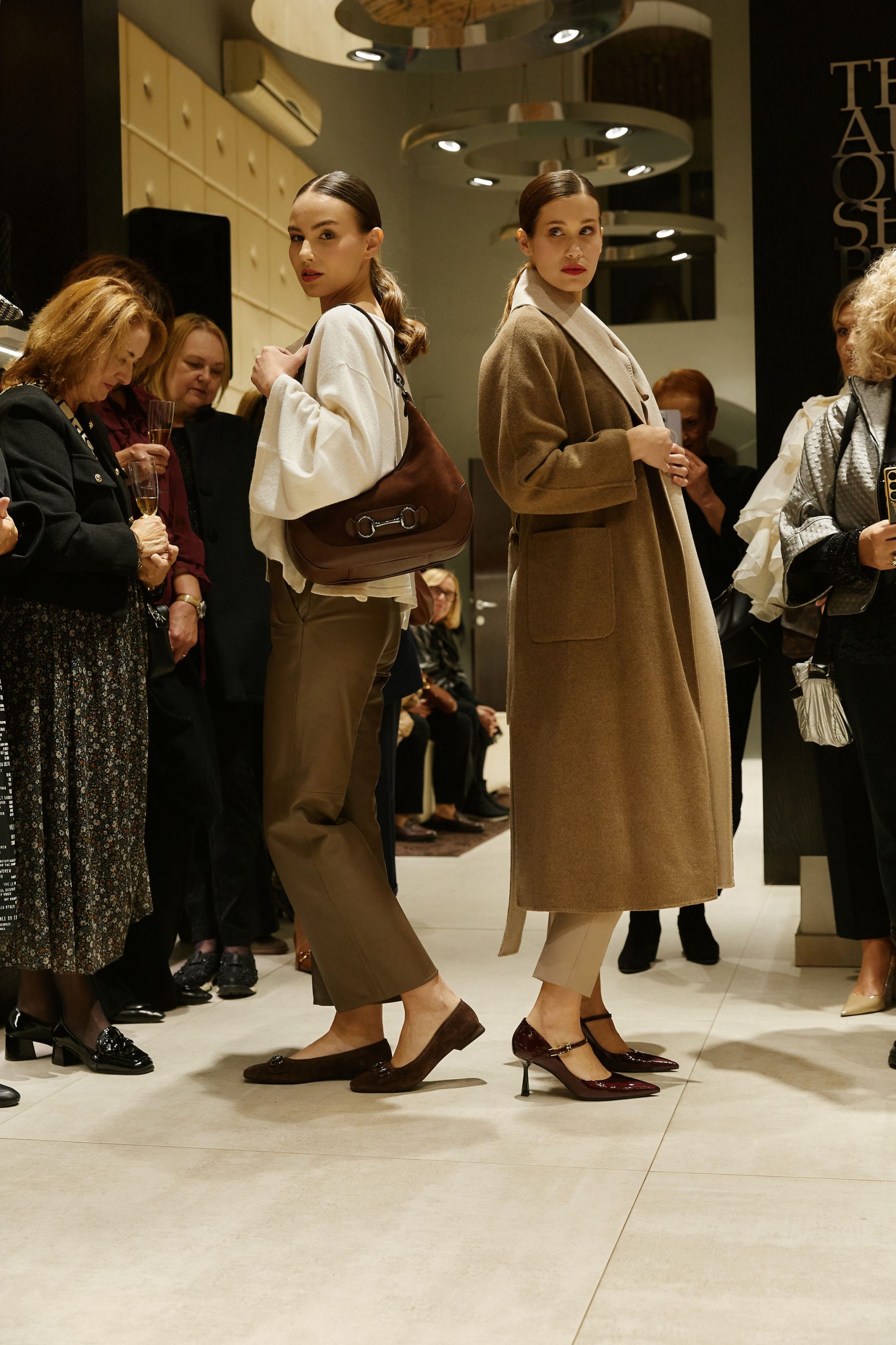 Minea, Högl i Seventy Venezia pokazali kako izgleda moda koja spaja udobnost, eleganciju i emociju Hello Magazin Croatia Hrvatska