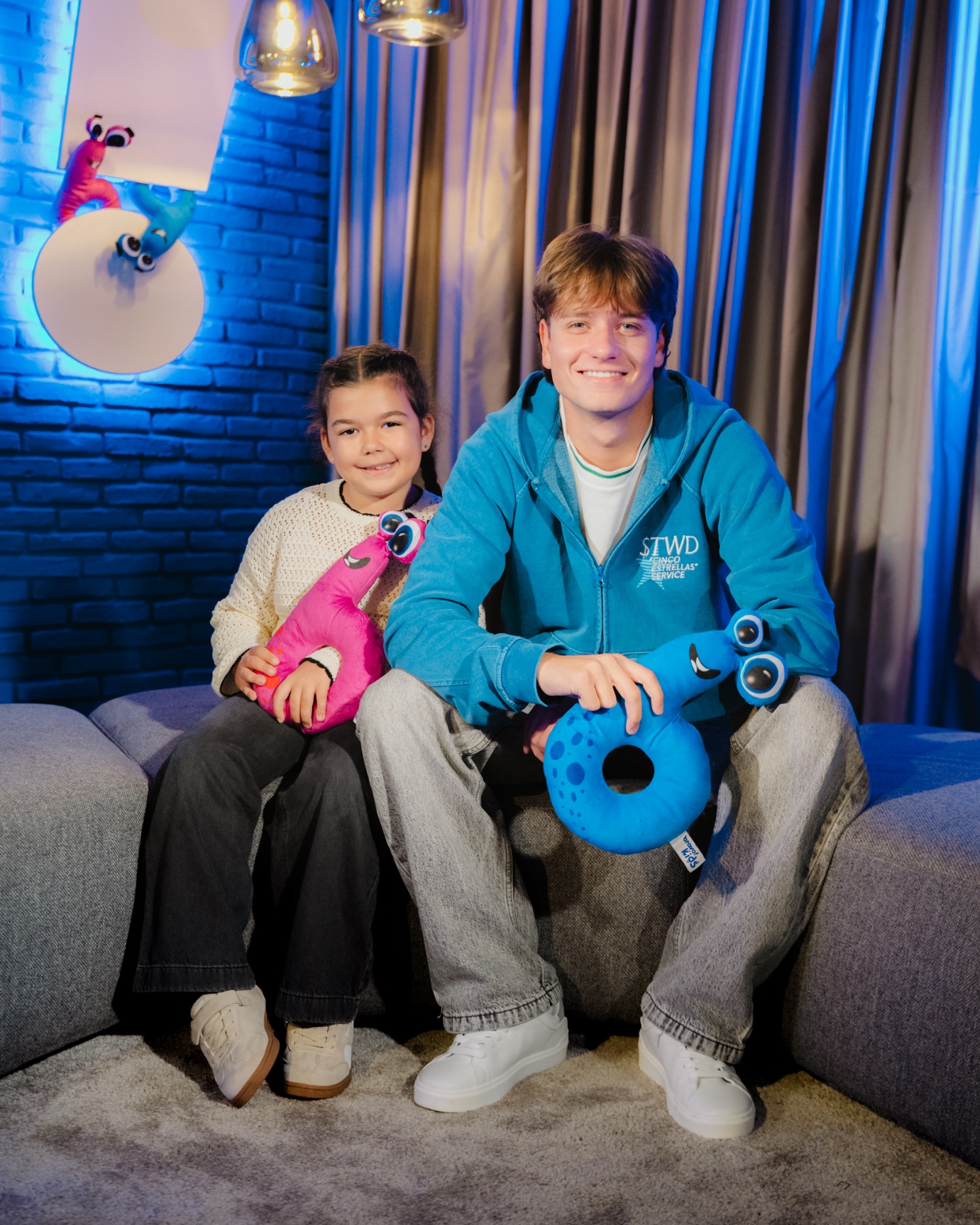 Najslađi viralni intervju Jakova Jozinovića! Najtraženiji mladi pjevač o obitelji, ljubavnom statusu i planovima Emotivan sam i tvrdoglav lik 