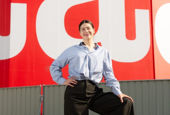 Nora Turato Rad na Meštrovićevom paviljonu podjednako je zrcalo mene kao autorice i društva u kojem živimo