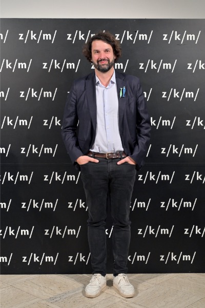  Održana premijera predstave „Max, Mischa i ofenziva Tet“ - ZKM PREMIJERA U ZKM-u – MAX, MISCHA I OFENZIVA TET Kultni roman Johana Harstada u režiji Ivice Buljana