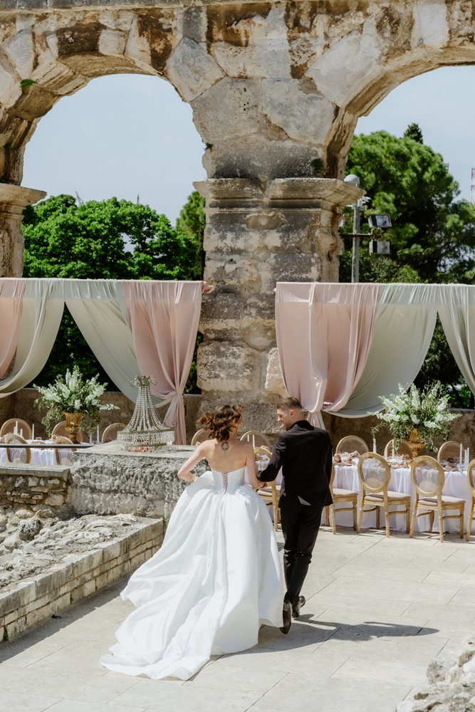 ISTRA POSTAJE SREDIŠTE SVADBENE INDUSTRIJE 