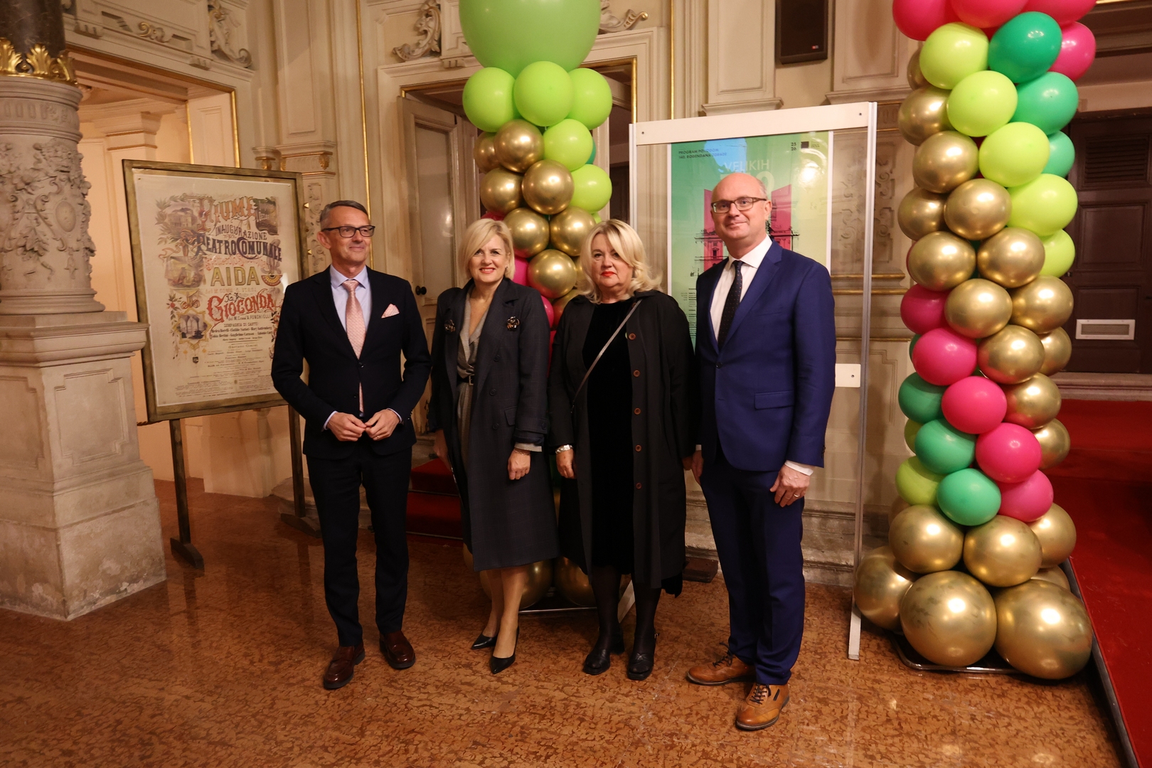 Rijeka kultura, Rijeka kazalište, Rijeka HNK, Rijeka HNK Ivana pl. Zajca, riječko kazalište, riječko kazalište povijest, riječko kazalište jubilej, HNK Rijeka, HNK Rijeka 140 godina, 140 godina riječkog kazališta, Verdi Nabucco Rijeka, Verdijev Nabucco, koncertno Nabucco Rijeka, Verdijeva opera Rijeka, Rijeka opera, riječki simfonijski orkestar, riječki operni zbor, riječki solisti, Dubravka Vrgoč, Iva Rinčić, Ivica Lukanović, Kristina Kolar, Robert Kolar, Luka Ortar, Stefany Findrik, Bože Burić Pešić, Slavko Sekulić, riječki kulturni događaji, riječki jubilej, kazališna povijest Rijeka, kulturna baština Rijeka, HNK Ivana pl. Zajca povijest, Teatro comunale Rijeka, kazališna arhitektura Rijeka, Helmer Fellner Rijeka, riječki kulturni identitet, riječka publika, riječko zajedništvo, kazalište Rijeka emocije, kazalište Rijeka povijest, riječko kazalište obljetnica, riječko kazalište 2025, kulturni vodič Rijeka, Rijeka događanja, Rijeka kultura 2025, Rijeka koncerti, Rijeka opera Nabucco, Rijeka umjetnost, Rijeka performansi, Rijeka glazba, Rijeka tradicija, Rijeka baština, Rijeka Helmer Fellner, Rijeka Teatro comunale, Rijeka kazališna scena, Rijeka kazališni život, Rijeka glazbena scena, Rijeka turizam kultura, Rijeka kulturna atrakcija, Rijeka povijesna zgrada, riječko kazalište arhitektura, riječko kazalište povijesna zgrada, riječko kazalište program, riječko kazalište događanja, Rijeka kazalište umjetnici, Rijeka kazalište solisti, Rijeka kazalište ansambl, Rijeka kazalište publika, Rijeka kazalište tradicija, Rijeka kazalište identitet, Rijeka kazalište baština, Rijeka kazalište povijest umjetnosti, Rijeka kazalište putovanje, Rijeka kazalište inspiracija, Rijeka kazalište vodič, Rijeka kazalište atmosfera, Rijeka kazalište Verdijeva opera, Rijeka kazalište Giuseppe Verdi, Rijeka kazalište maestro Valentino Egel, Rijeka kazalište Kristina Kolar, Rijeka kazalište Robert Kolar, Rijeka kazalište Luka Ortar, Rijeka kazalište Stefany Findrik, Rijeka kazalište Bože Burić Pešić, Rijeka kazalište Slavko Sekulić, Rijeka kazalište Radmila Matejčić, Rijeka kazalište Kako čitati grad, Rijeka kazalište 140 obljetnica, Rijeka kazalište „Velikih 140“, Rijeka kazalište veliki događaj, Rijeka kazalište slavlje, Rijeka kazalište kulturni događaj, Rijeka kazalište glazbeni događaj, Rijeka kazalište predstave, Rijeka kazalište repertoar, Rijeka kazalište posjet, Rijeka kazalište iskustvo, Rijeka kazalište emocije, Rijeka kazalište doživljaj, Rijeka kazalište povijesni trenutak