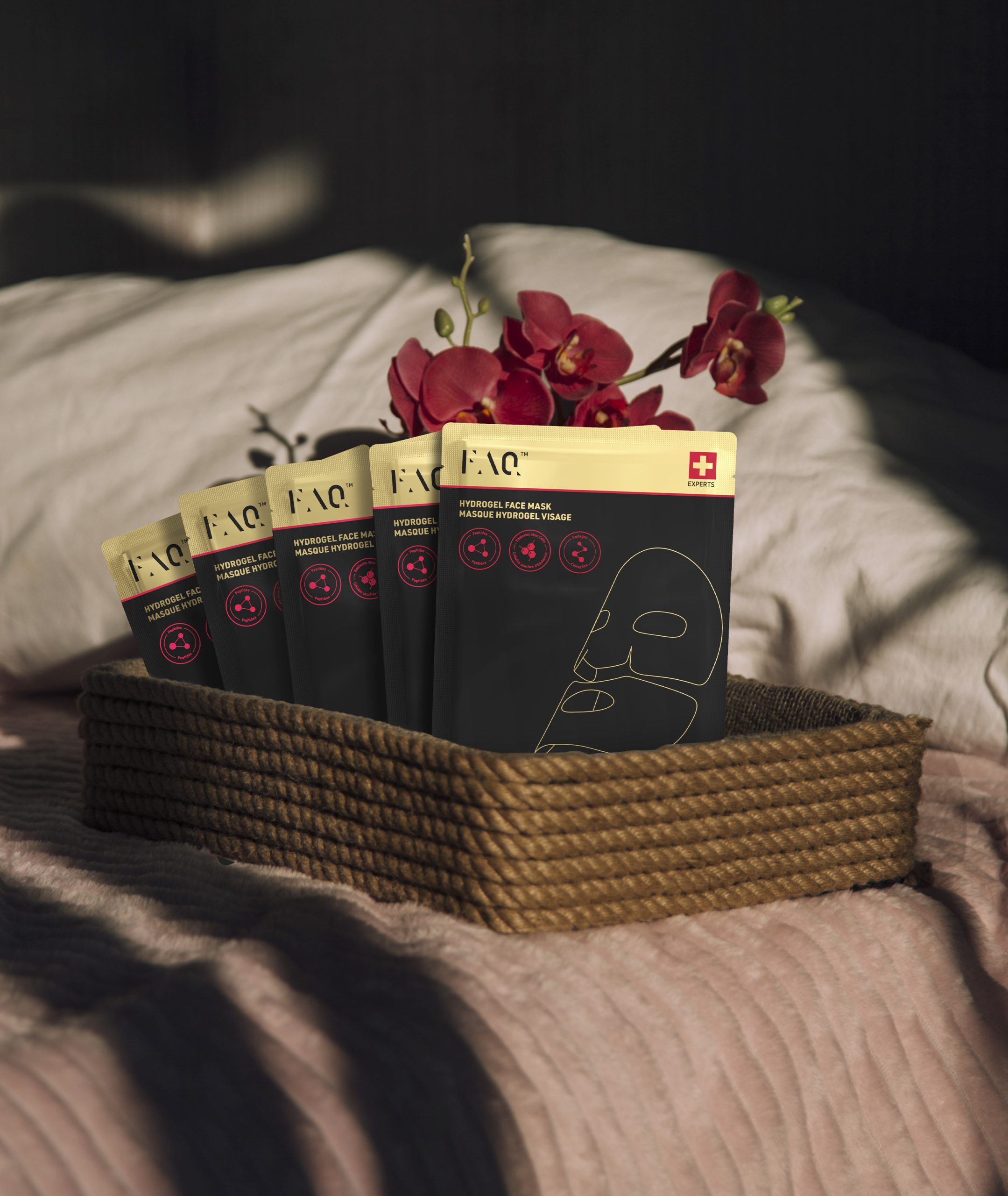 Prava maska za Halloween? Ona koja otkriva tvoju ljepotu – FAQ™ Swiss