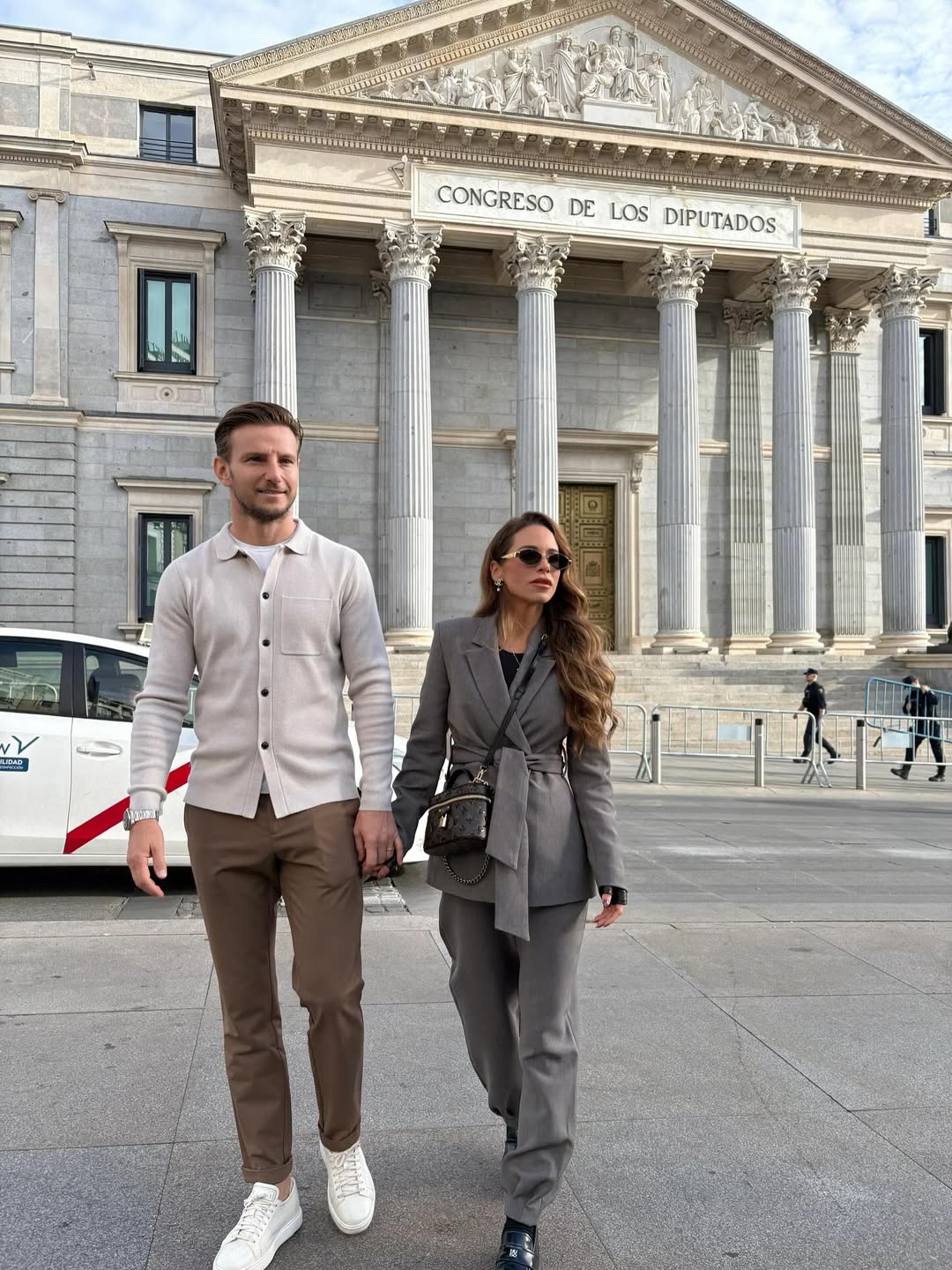 Raquel Mauri oduševila nas je minimalističkom kombinacijom iz Zare Hello Magazin Croatia Hrvatska