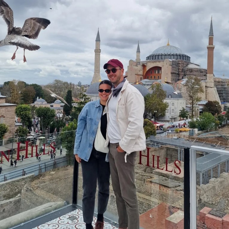 Romantični bijeg Anamarije Asanović i supruga Ivana Hello Magzin Croatia Hrvatska