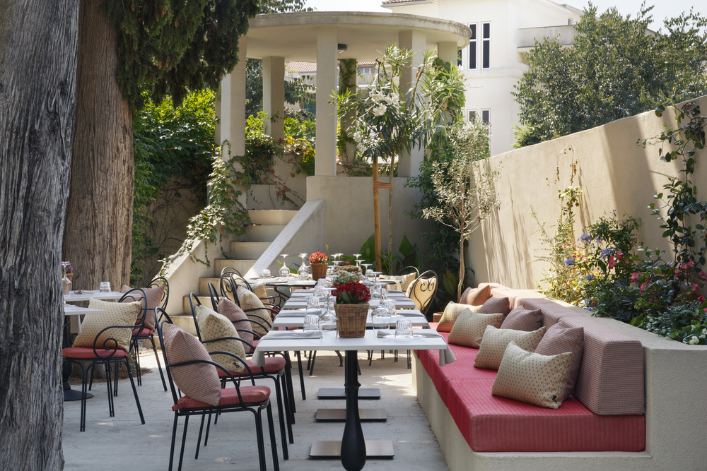 SPLITSKI RESTORAN MOKOSH UVRŠTEN JE MEĐU NAJBOLJE SVJETSKE PROJEKTE DIZAJNA INTERIJERA - DOBIO NAGRADU SBID I NOMINACIJU ZA DEZEEN AWARDS 