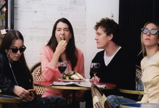 Sestre HAIM suradnjom s Bon Iverom najavljuju deluxe izdanje hvaljenog albuma „I quit“!