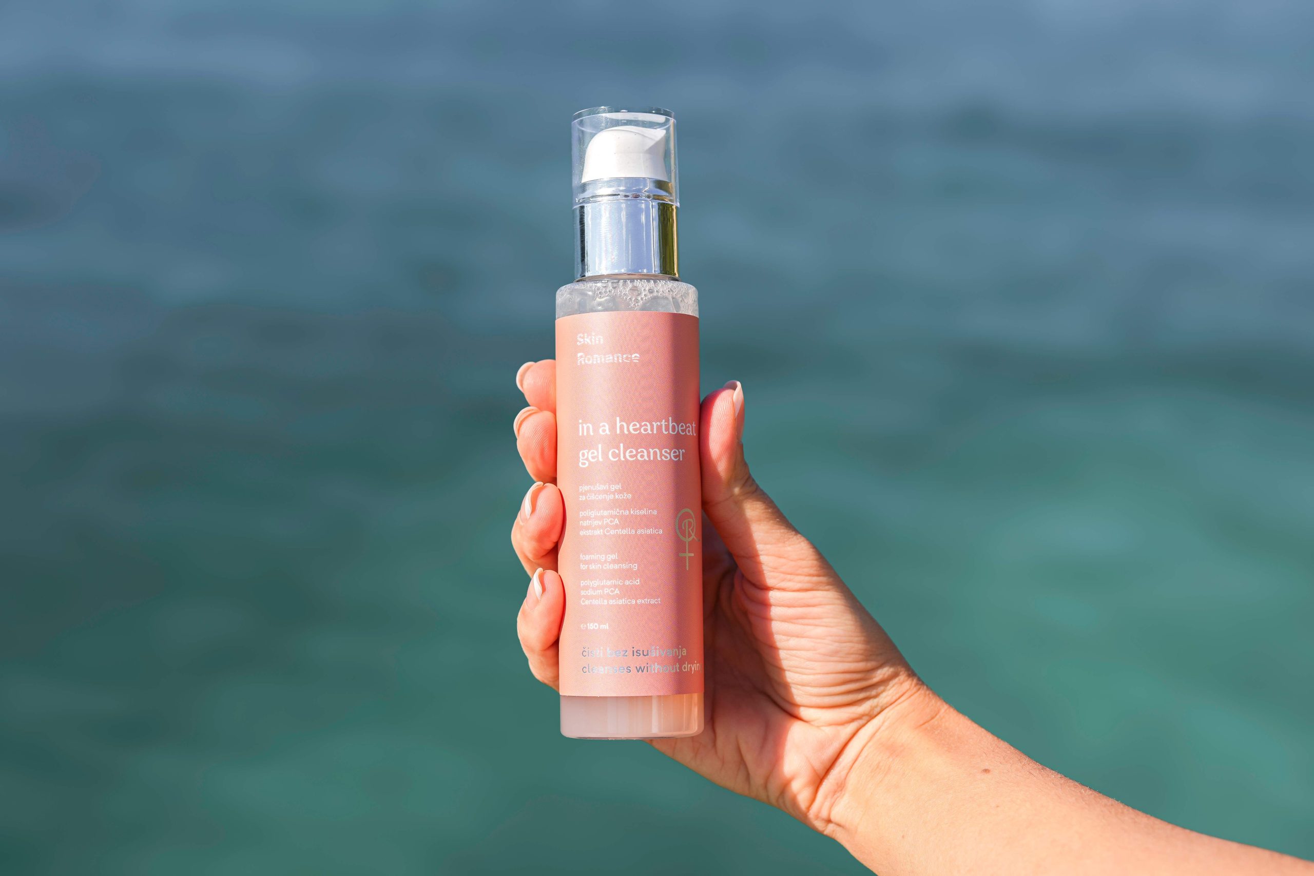 Postoje trenuci u danu koji nisu samo rutina, nego čista mala posveta sebi, a upravo takve trenutke donosi nova priča brenda Skin Romance